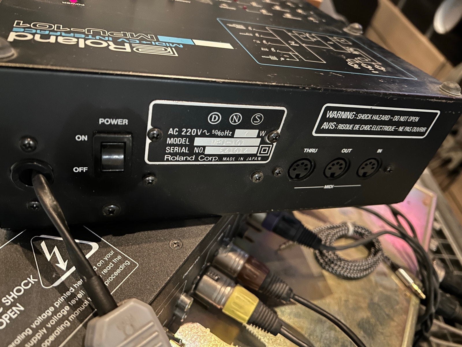 Roland MPU-101 - MIDI -> CV interface | FINN-torget