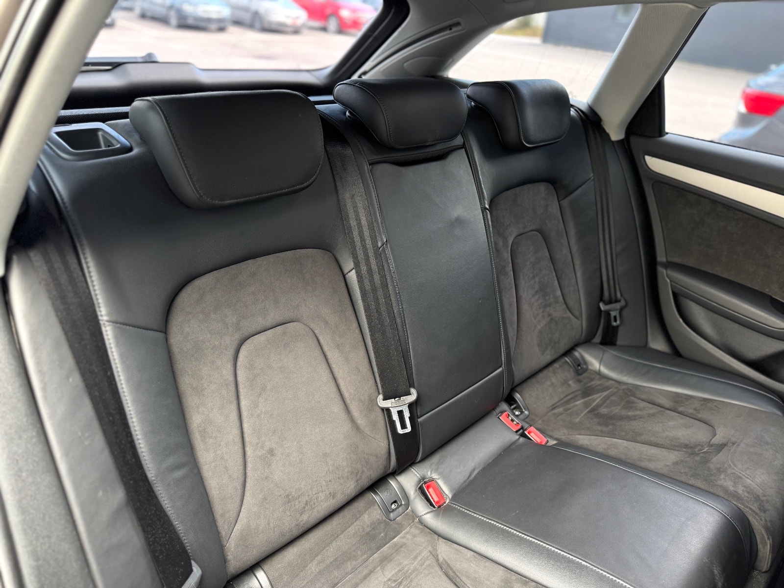 Hovedbilde av Audi A4 allroad