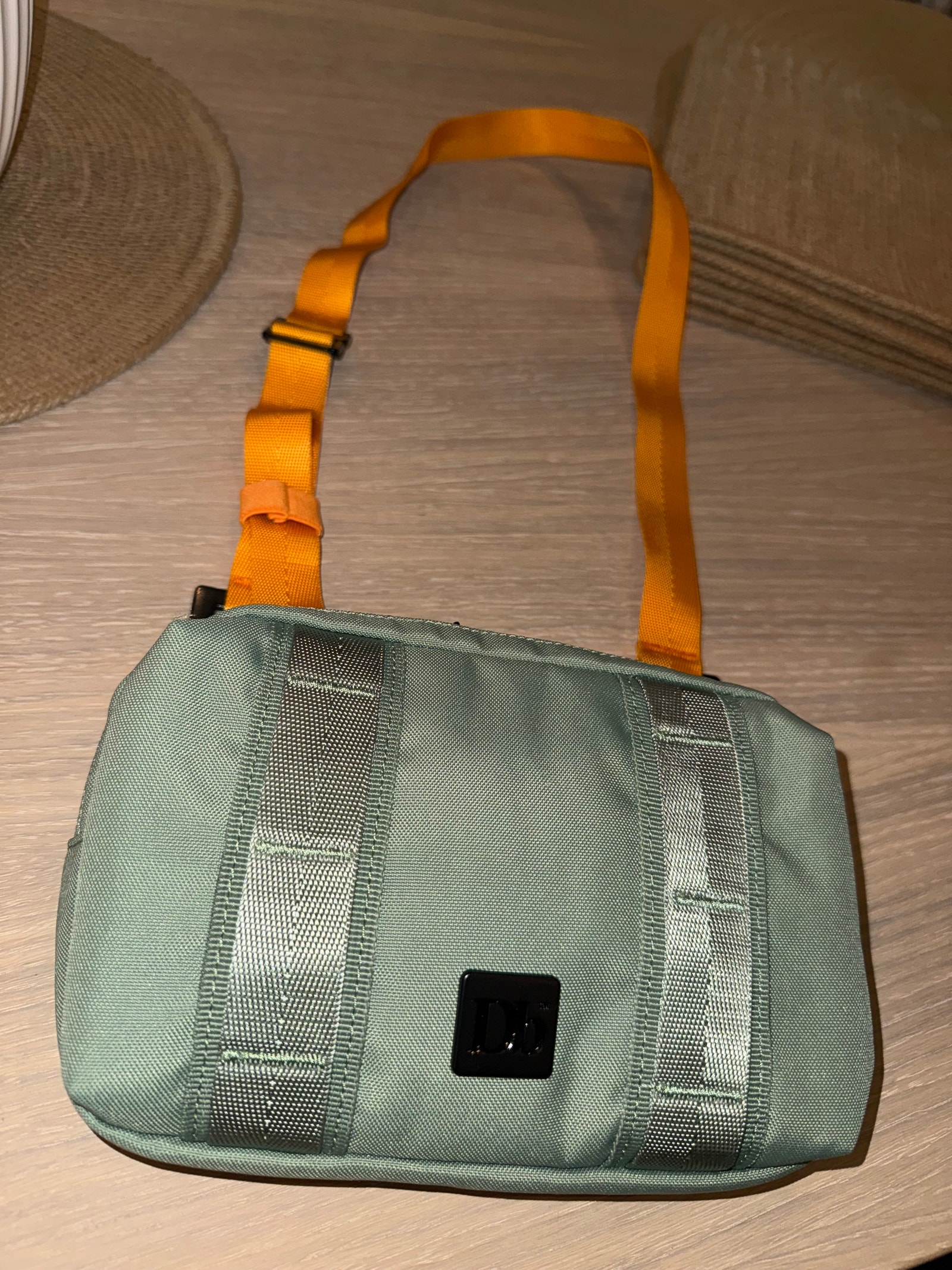 Douchebag The Tillägg Crossbody Bag | FINN-torget