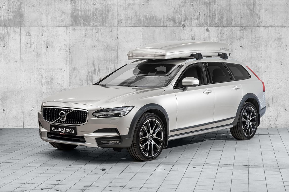 Volvo V90 Cross Country D5 235hk AWD PRO|Luftfjæring|360°|HeadUp|Massasje|20" 2017, 182 325 km, kr 419 000,-