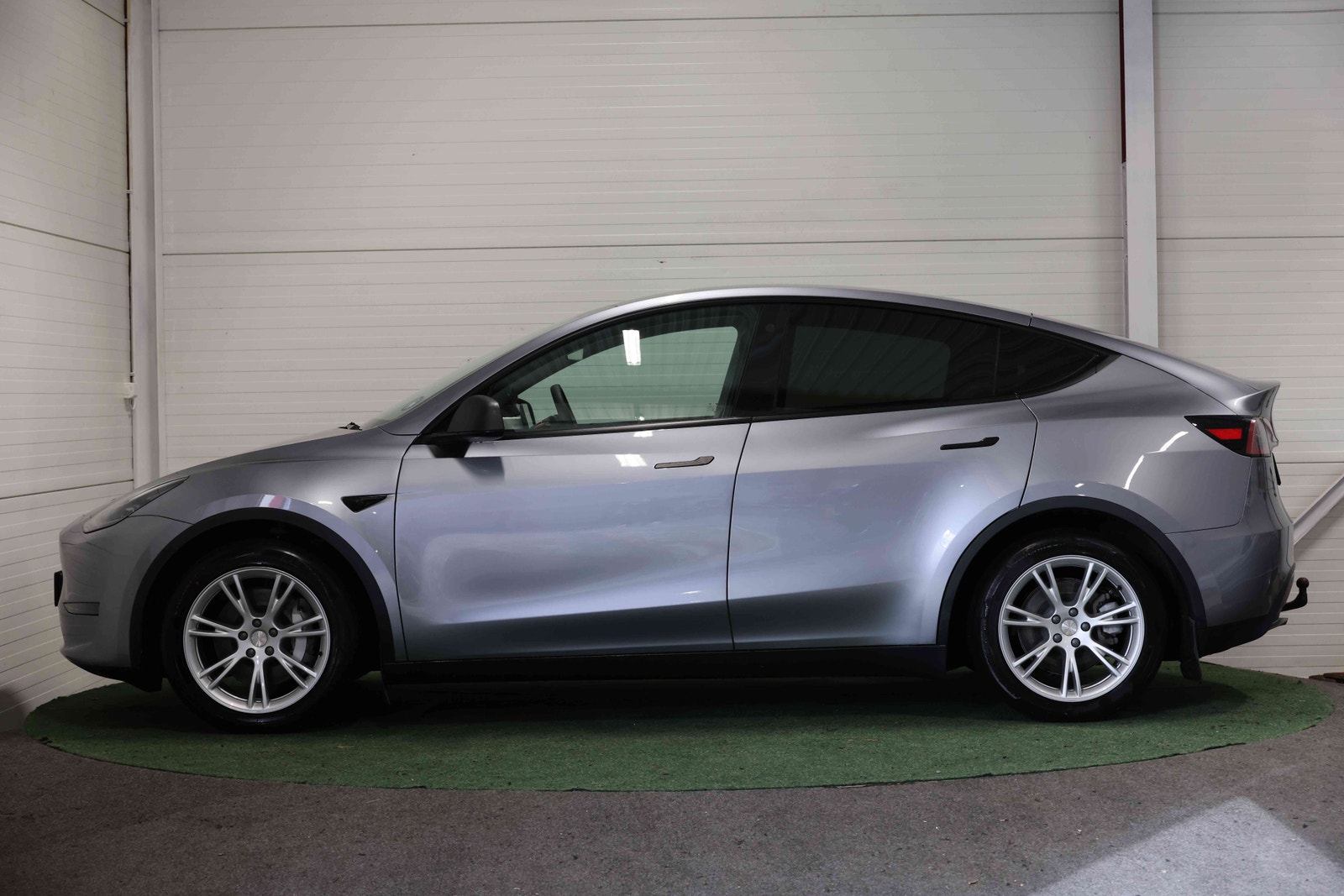 Hovedbilde av Tesla Model Y