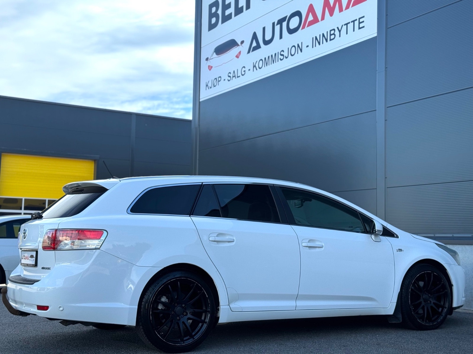 Hovedbilde av Toyota Avensis