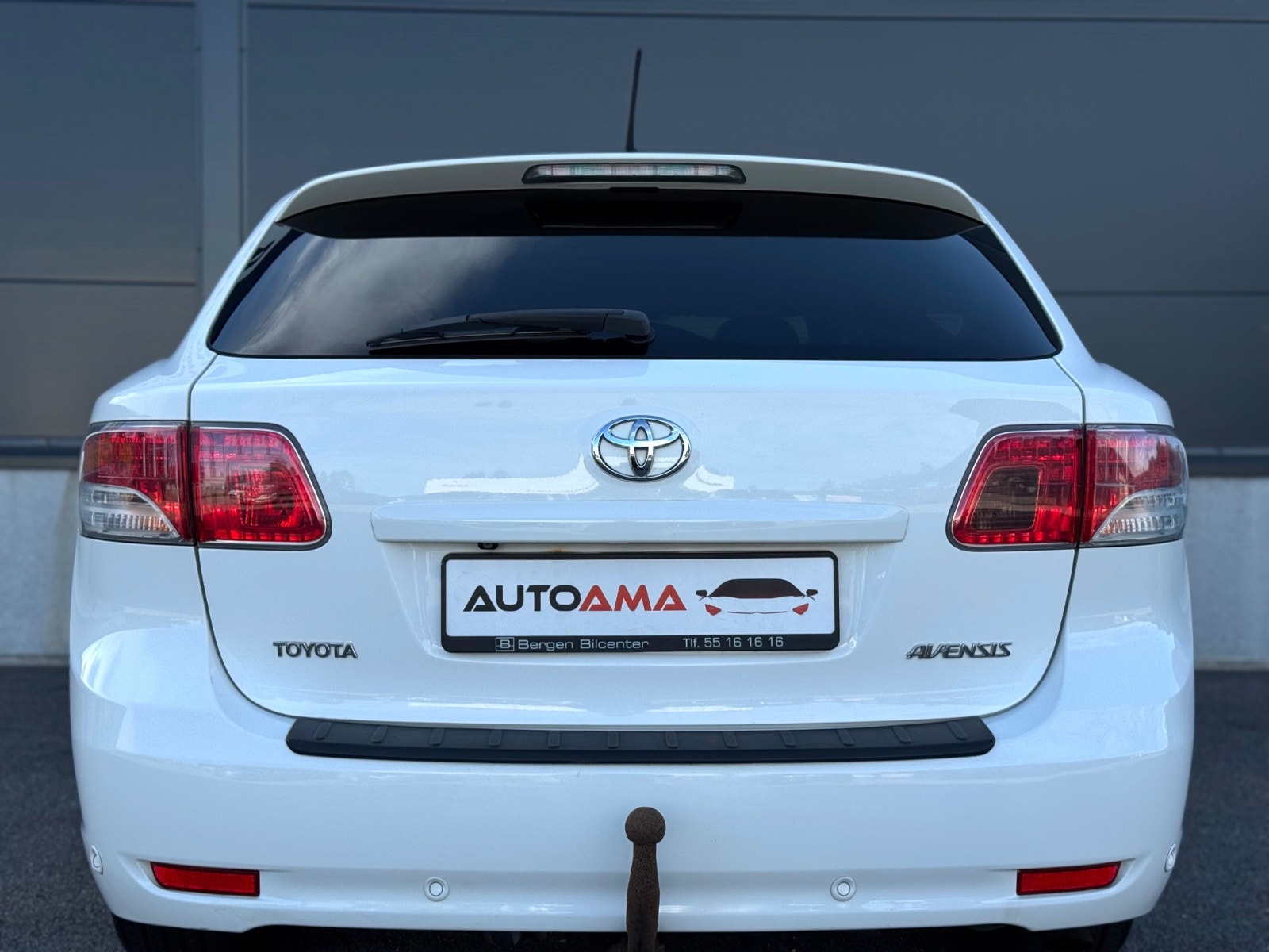 Hovedbilde av Toyota Avensis