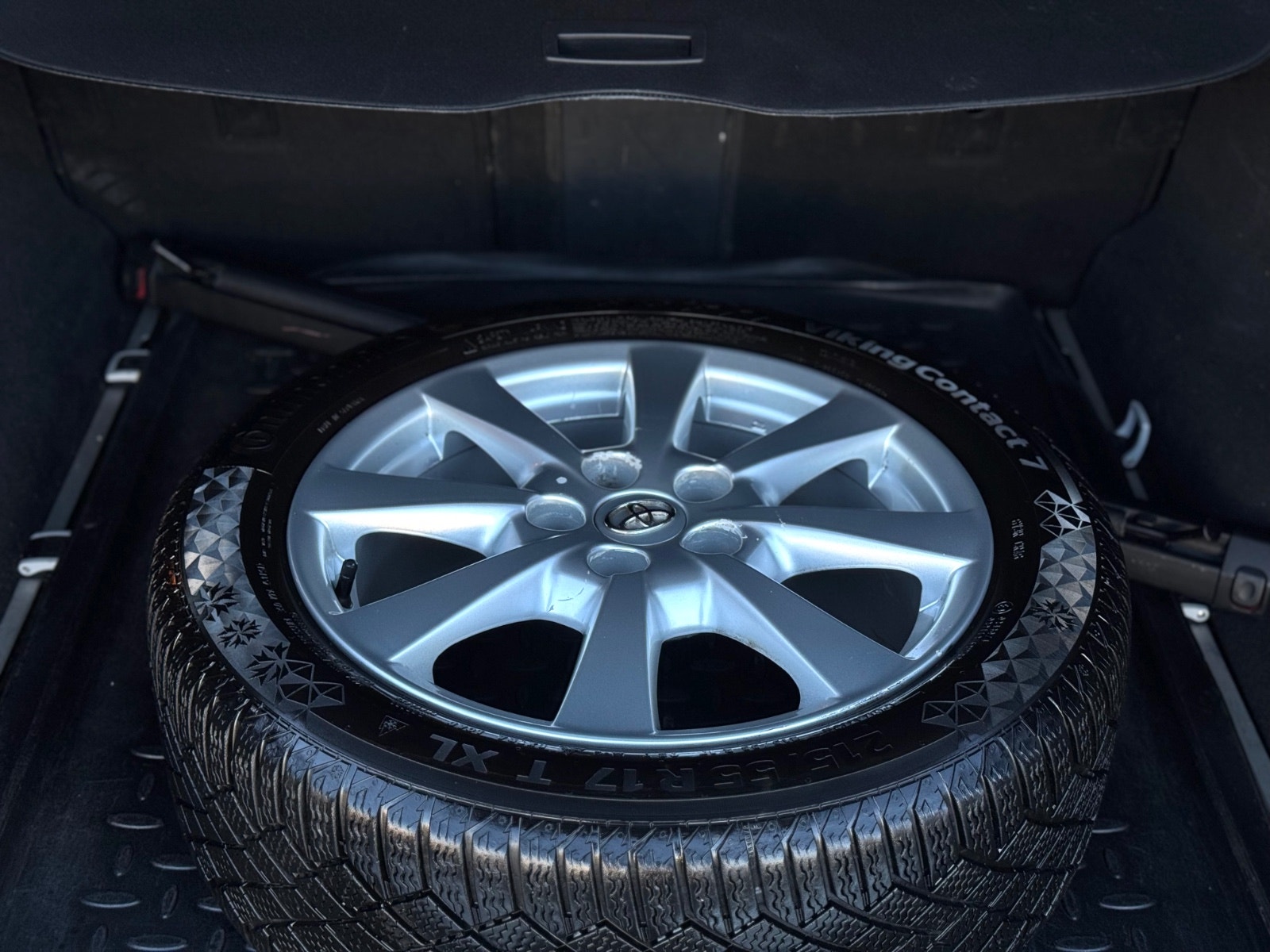 Hovedbilde av Toyota Avensis