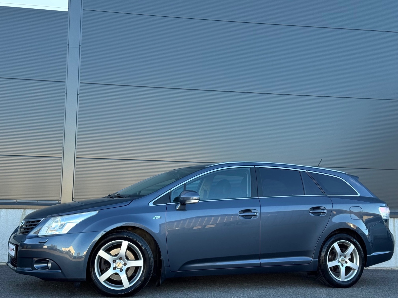 Hovedbilde av Toyota Avensis