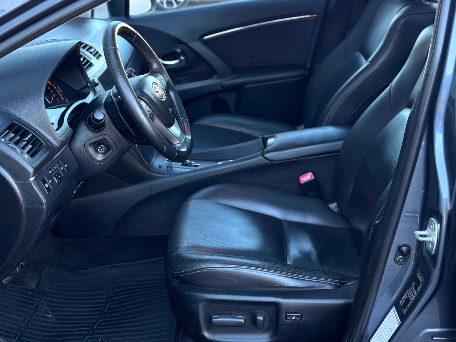 Hovedbilde av Toyota Avensis