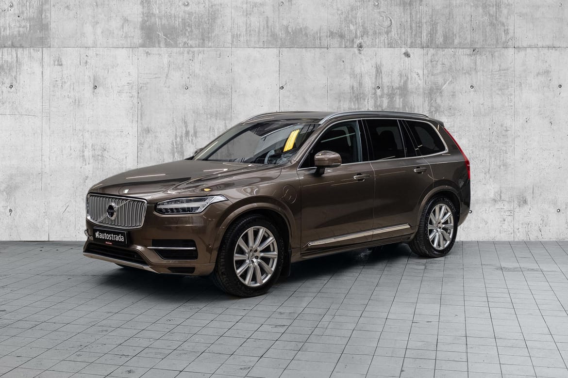 Volvo XC90 T8 407hk AWD Inscription - Skinn|Panorama|Luftfjæring 2017, 127 500 km, kr 419 000,-