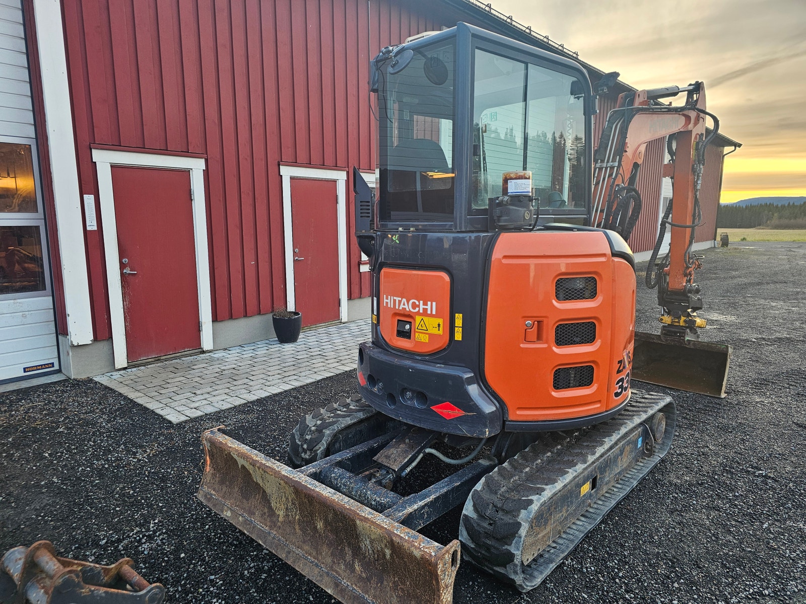 Til salgs: Hitachi ZX 33 U-5 - 2019 - Minigraver | FINN.no
