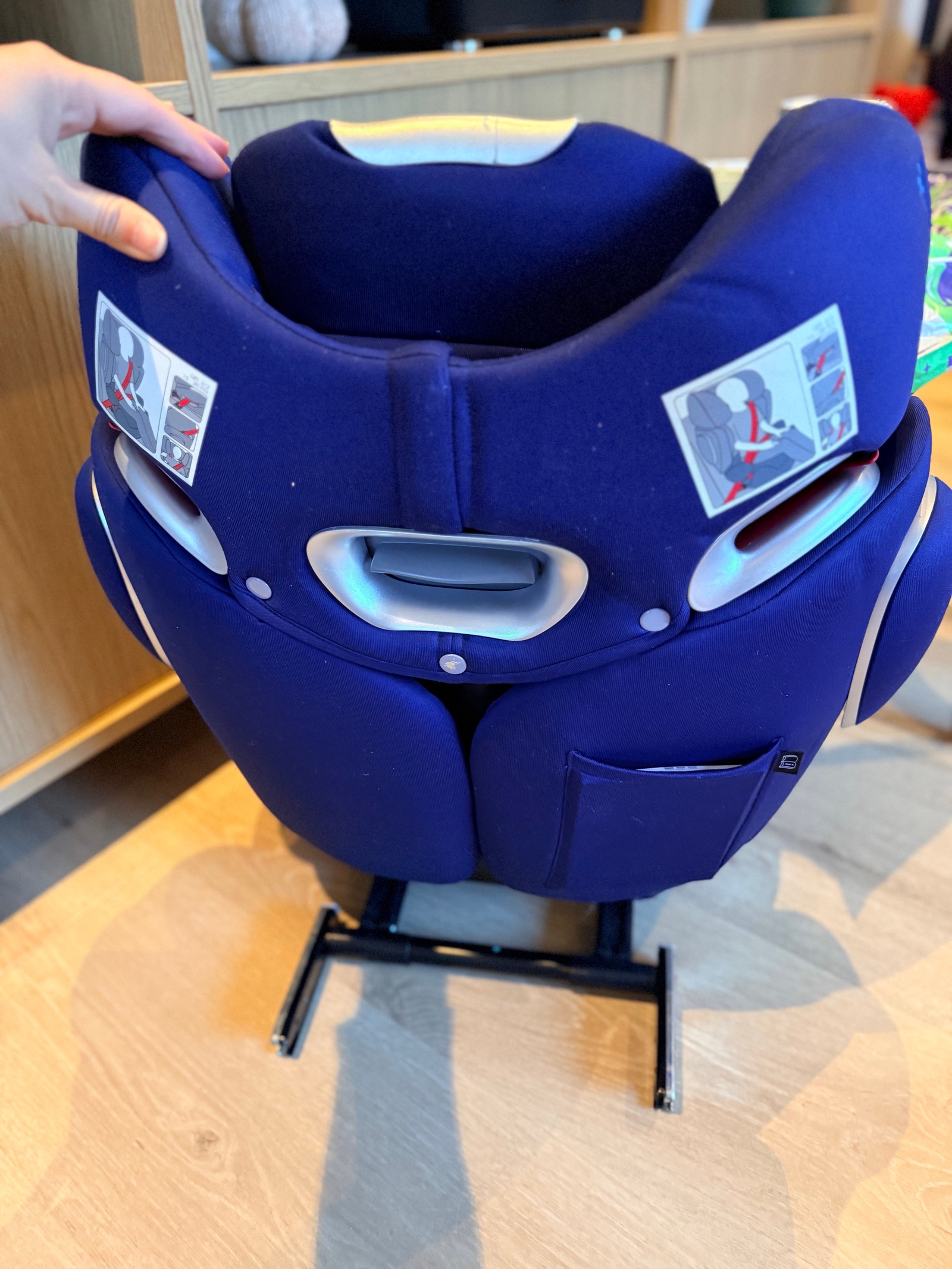 Cybex Platinum Solution Q-fix FINN-torget