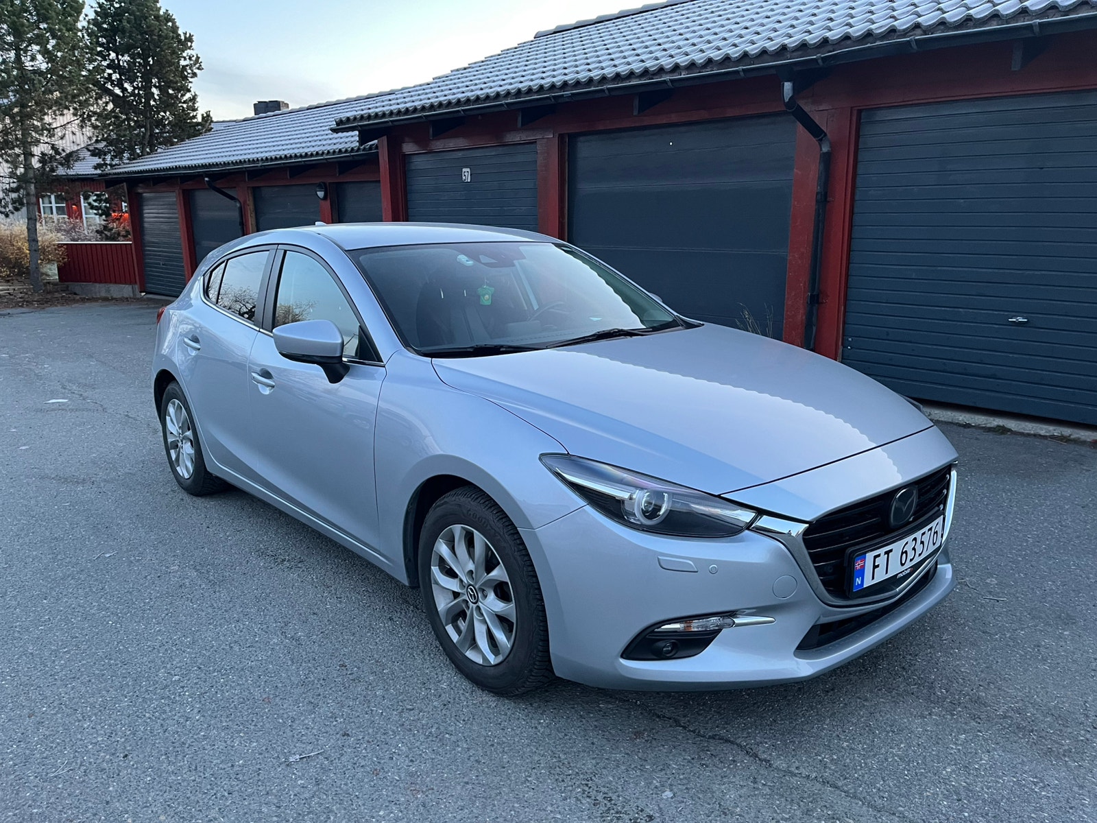 Mazda 3