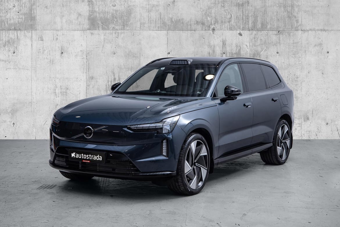 Volvo EX90 Performance Ultra 517 hk, Luftfj, Massasje, B&W Stereo 2025, 8 800 km, kr 1 049 000,-