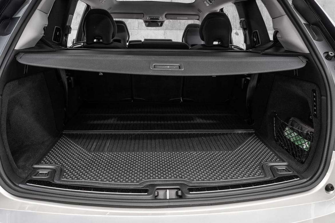 Volvo EX90 Performance Ultra 517 hk, Luftfj, Massasje, B&W Stereo 2025, 7 800 km, kr 1 049 000,-