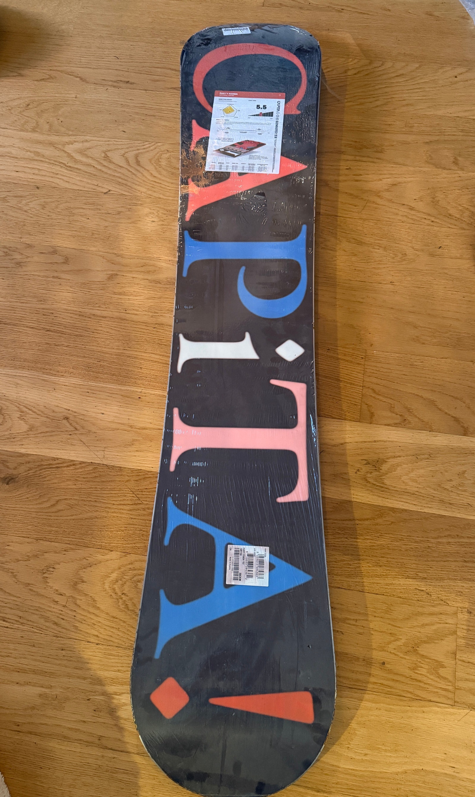 Nytt / uåpnet Capita Party Panda 152 snowboard | FINN-torget