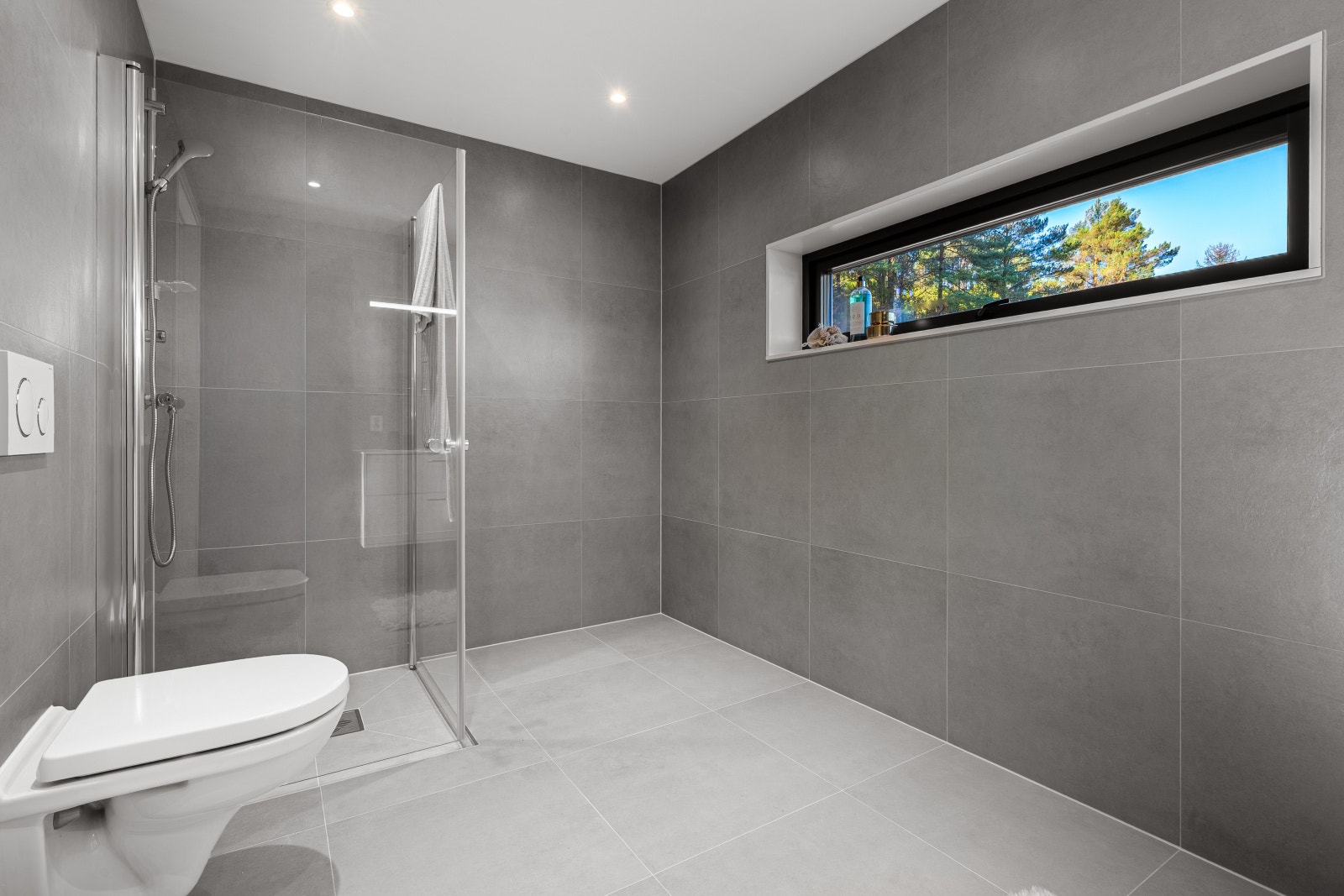 Flott og moderne bad i 2 etg