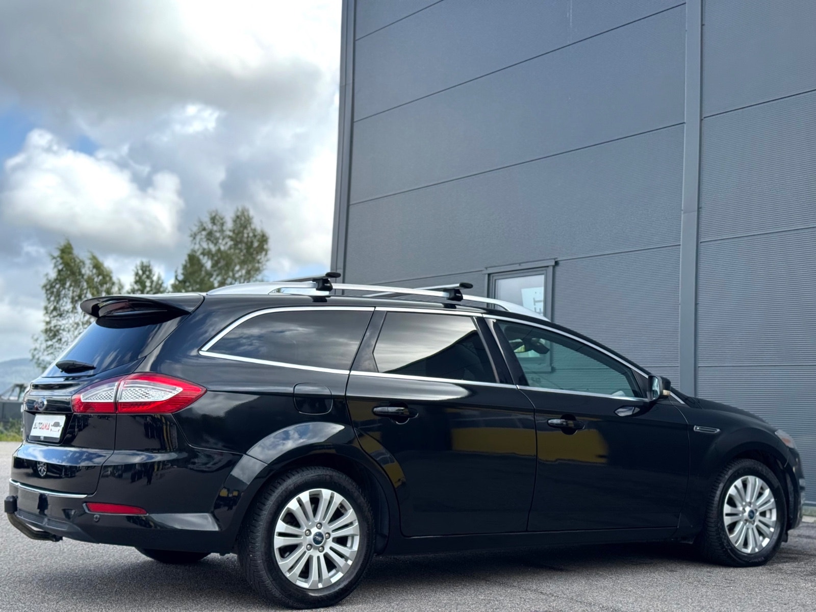 Hovedbilde av Ford Mondeo