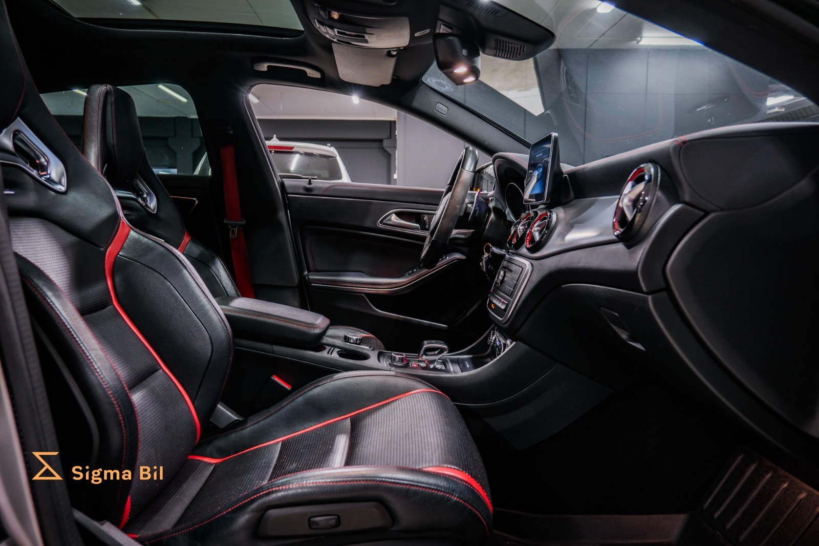 Bilde av Mercedes-Benz CLA