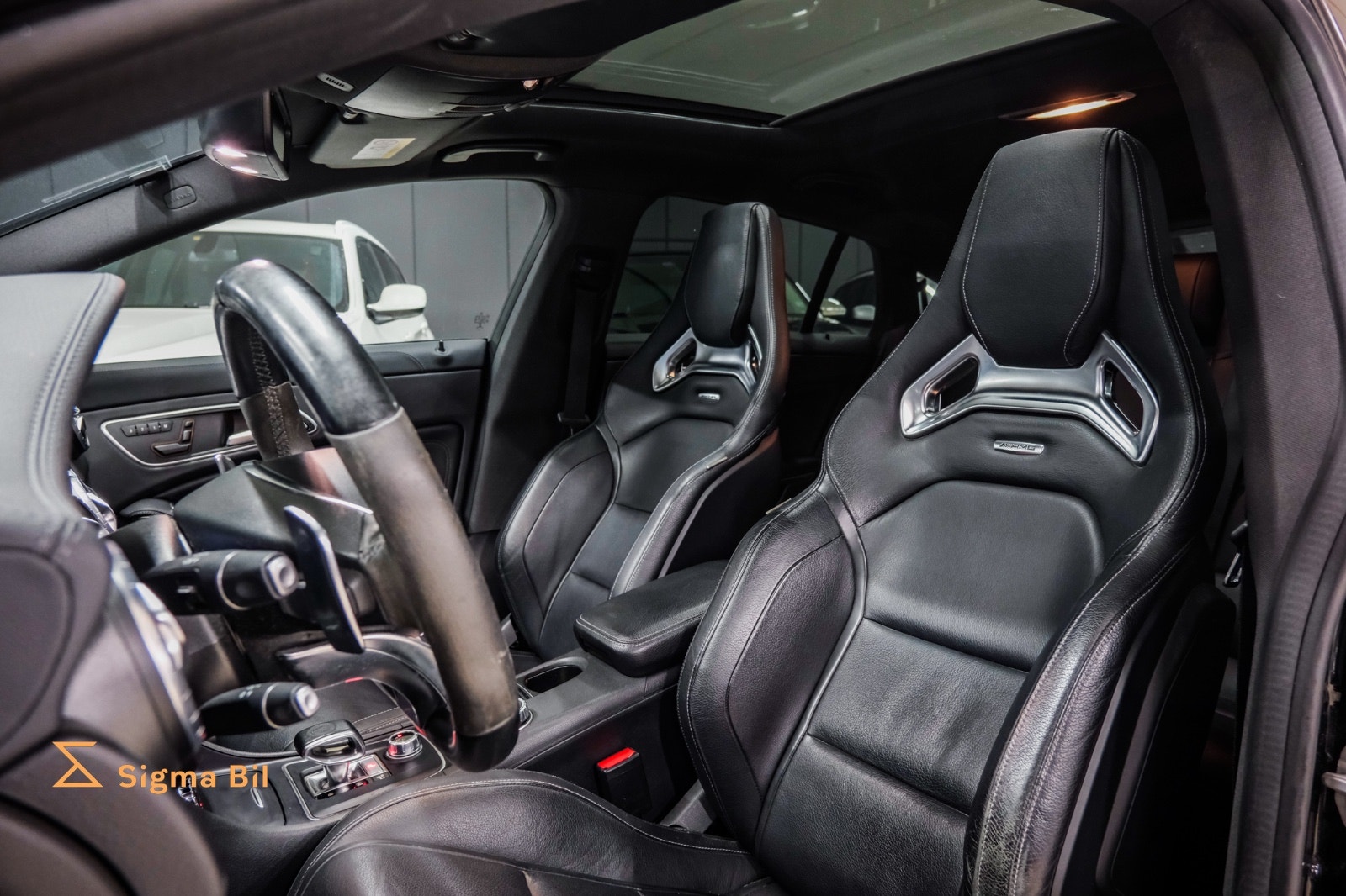 Bilde av Mercedes-Benz CLA