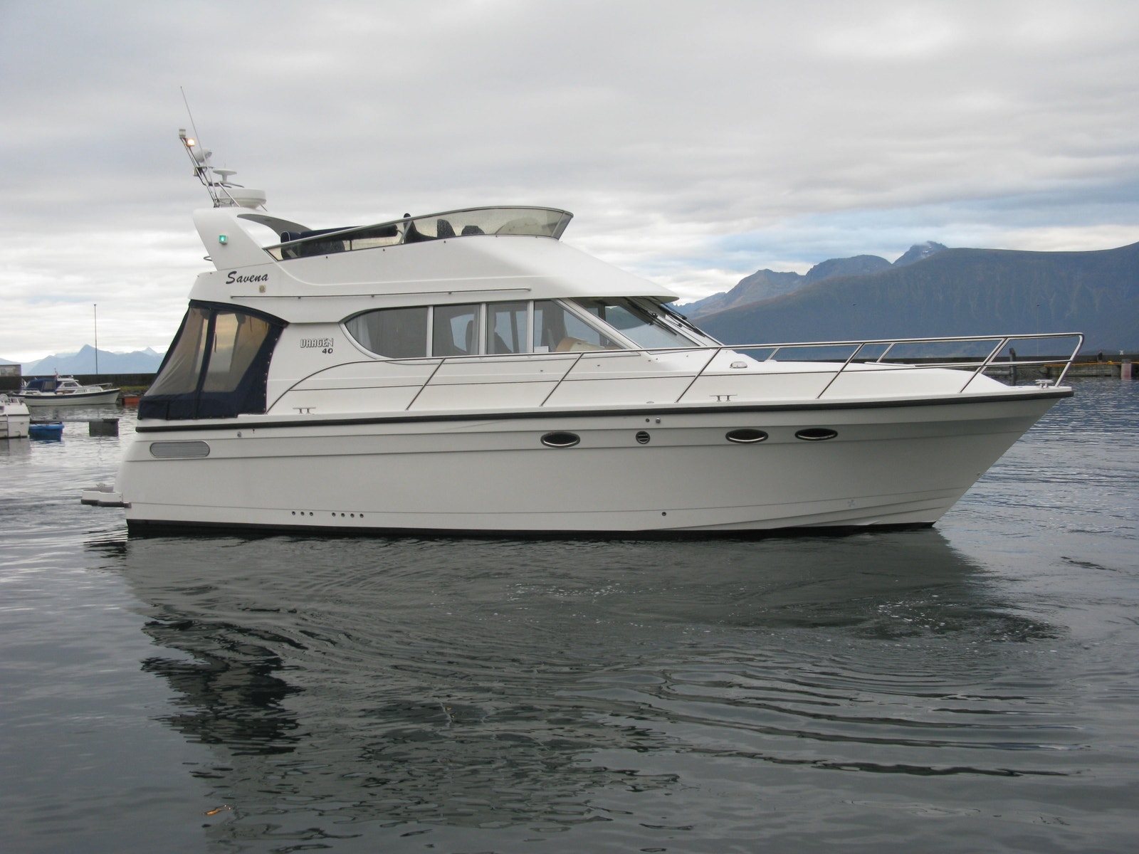 Bilde av 'Vaagen 40 flybridge'