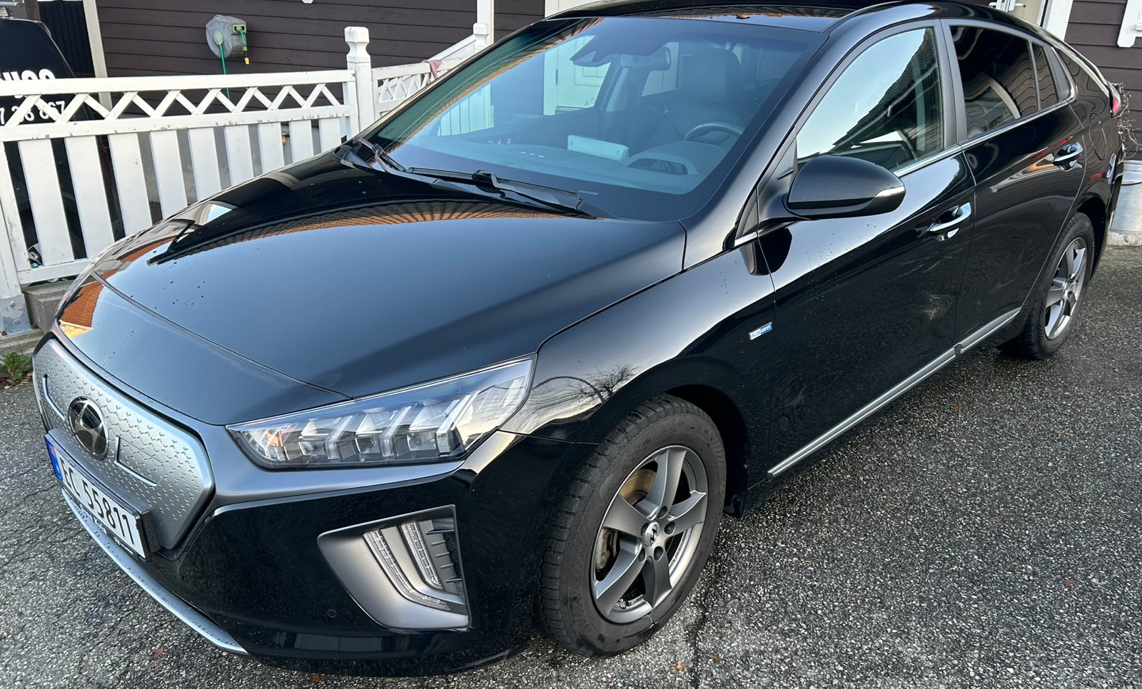 Hyundai IONIQ