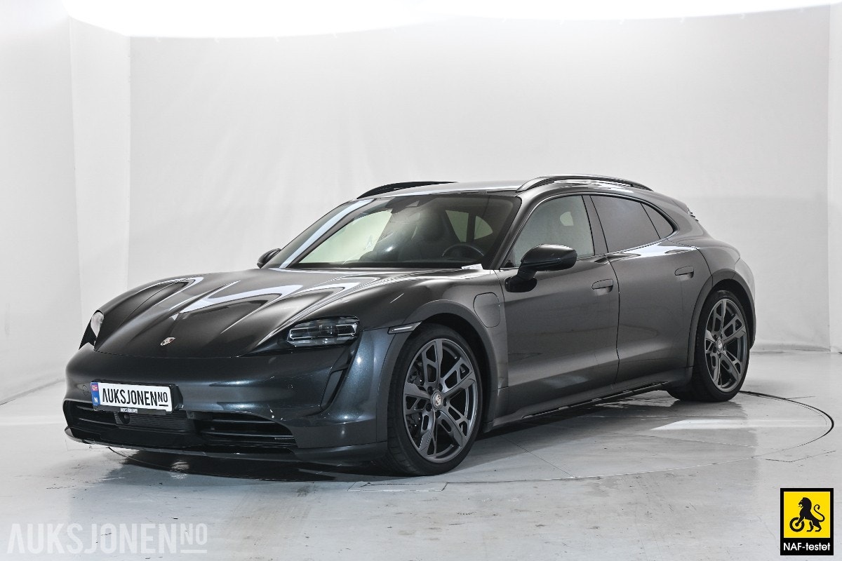 Porsche Taycan Cross Turismo