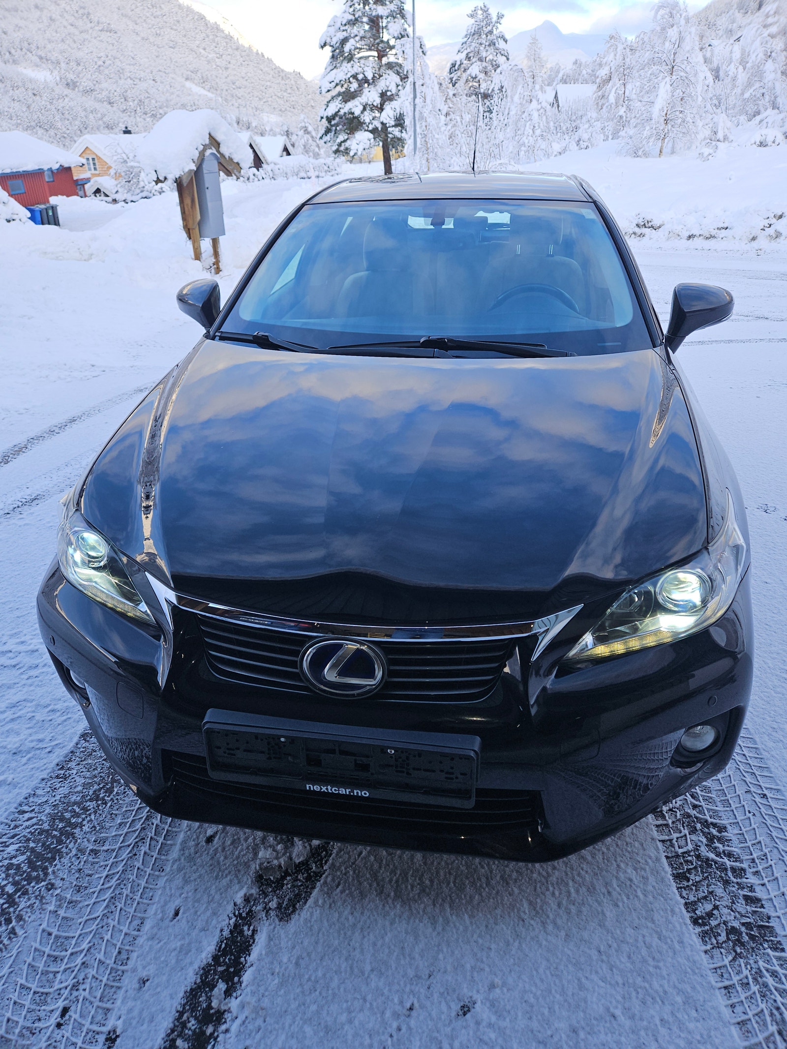 Lexus CT200h