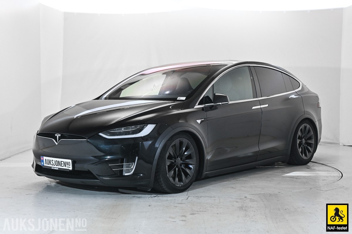 Tesla Model X