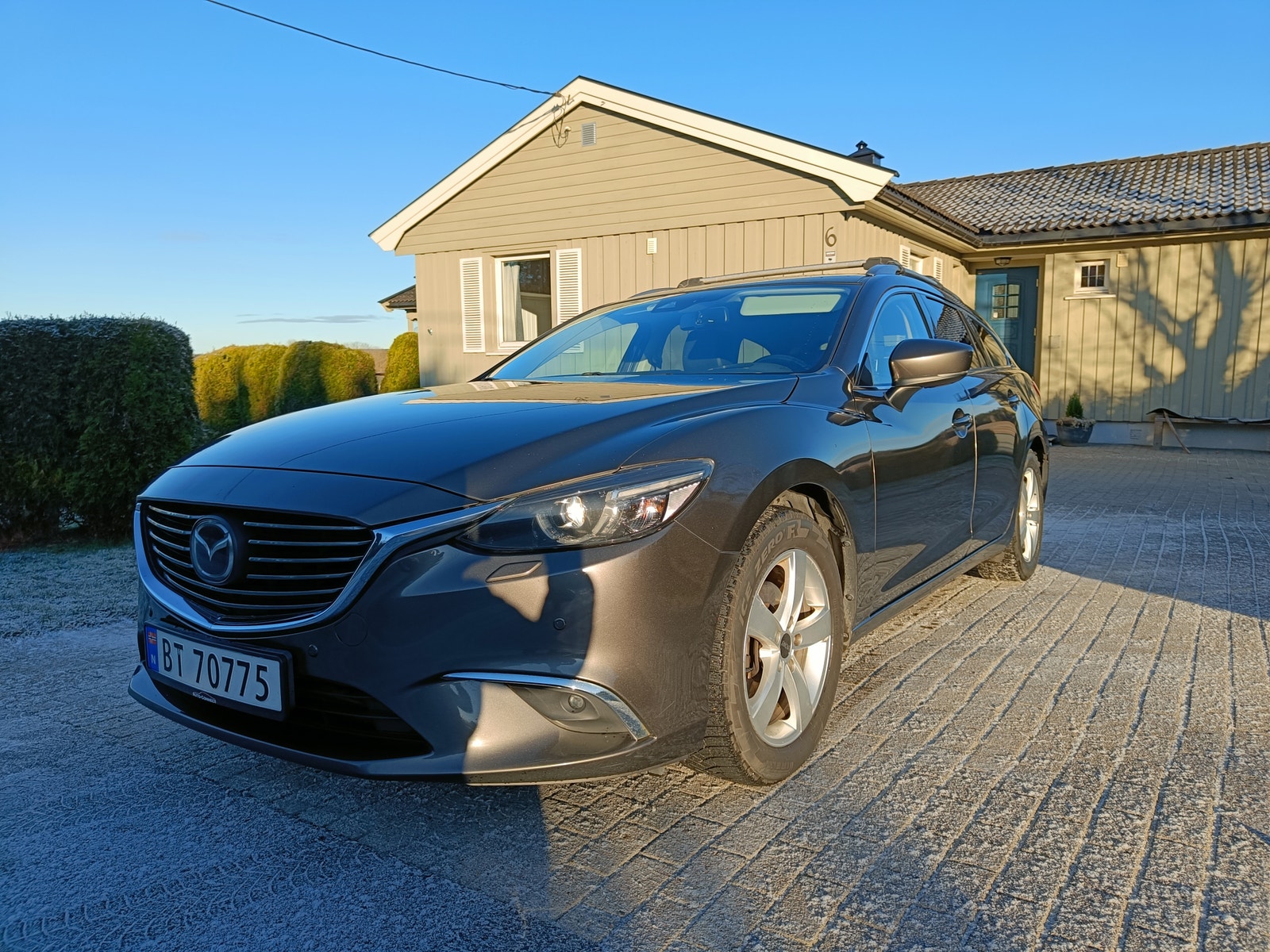 Mazda 6