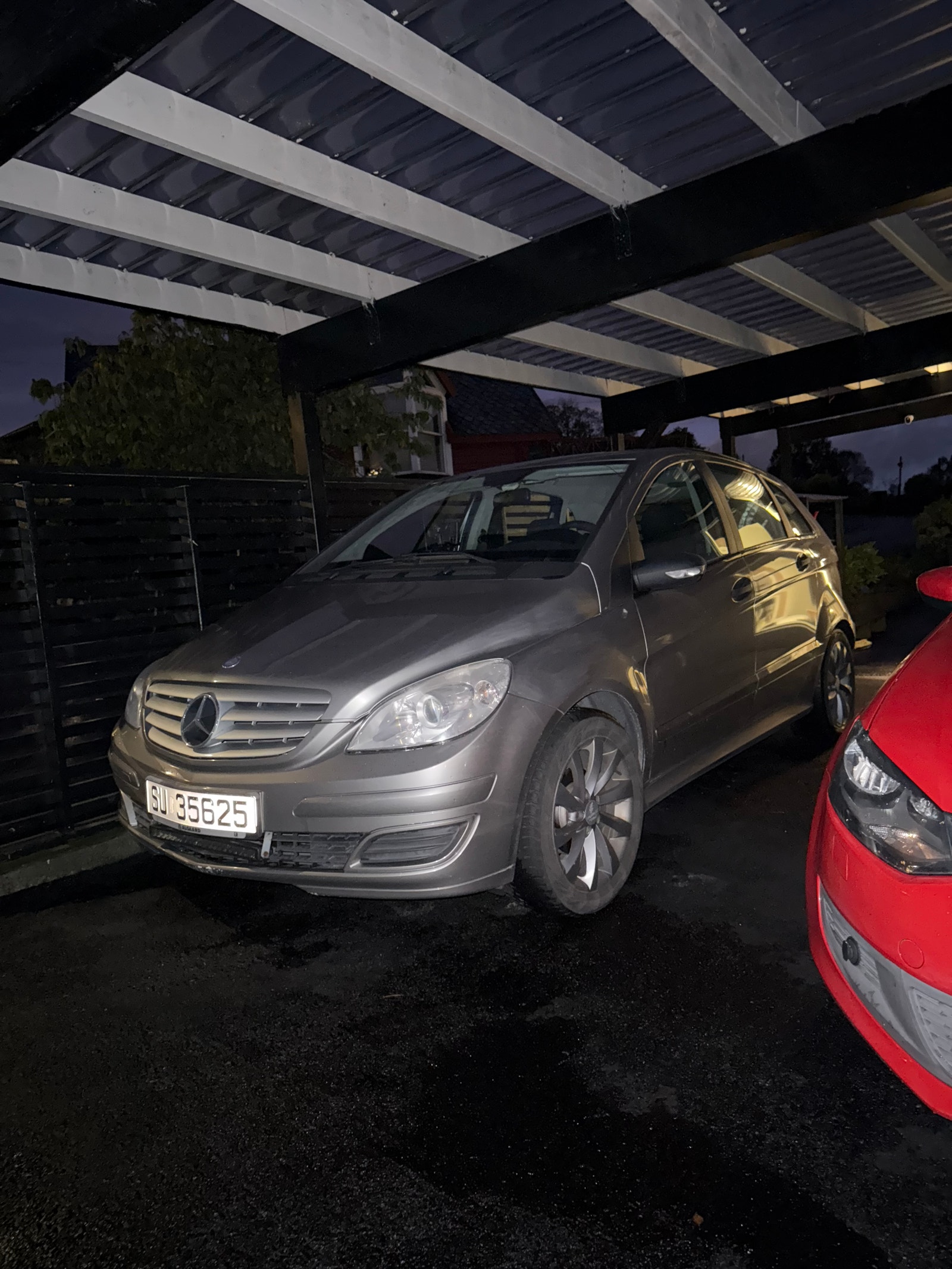 Mercedes-Benz B-Klasse