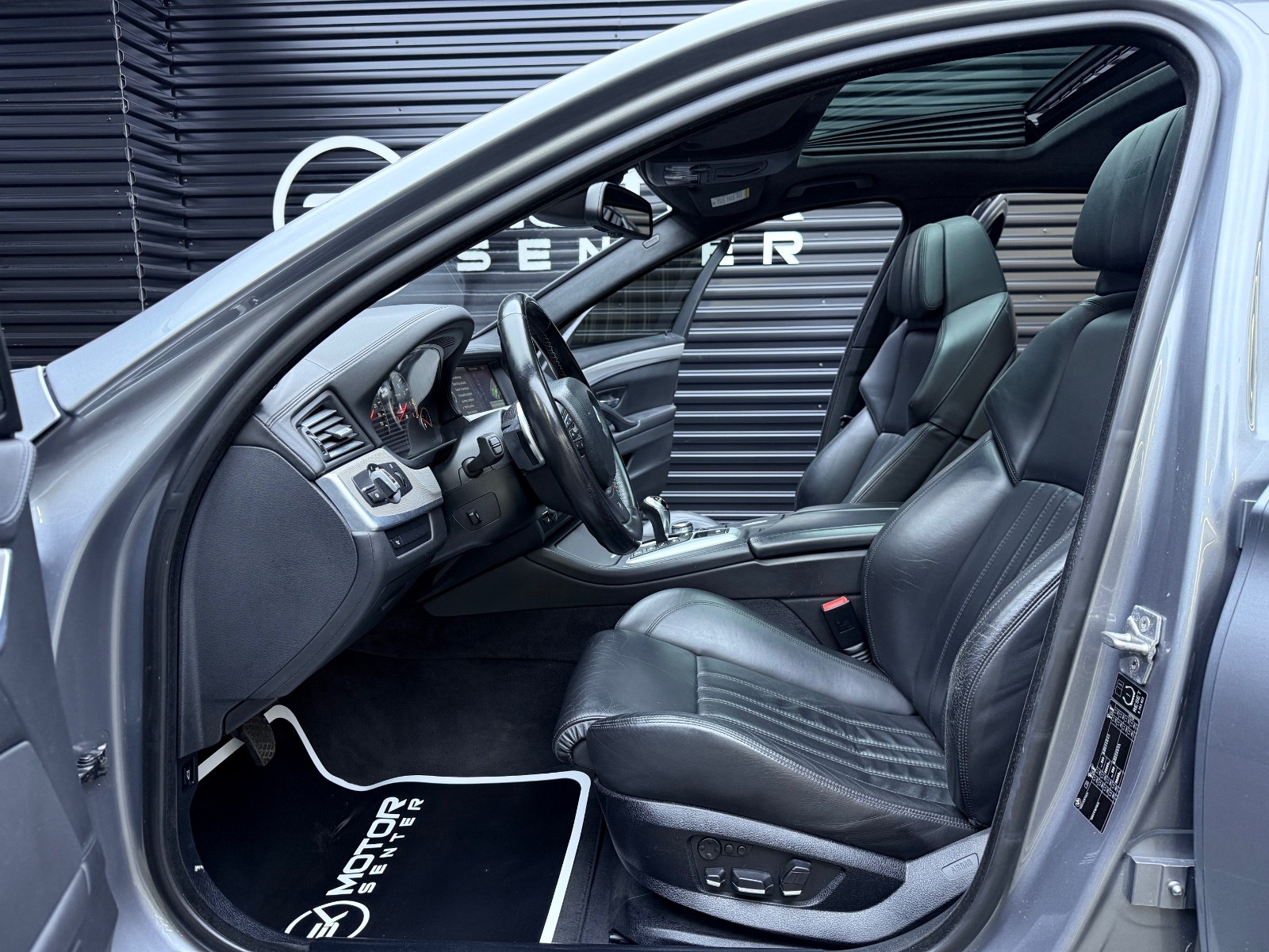 Hovedbilde av BMW M5