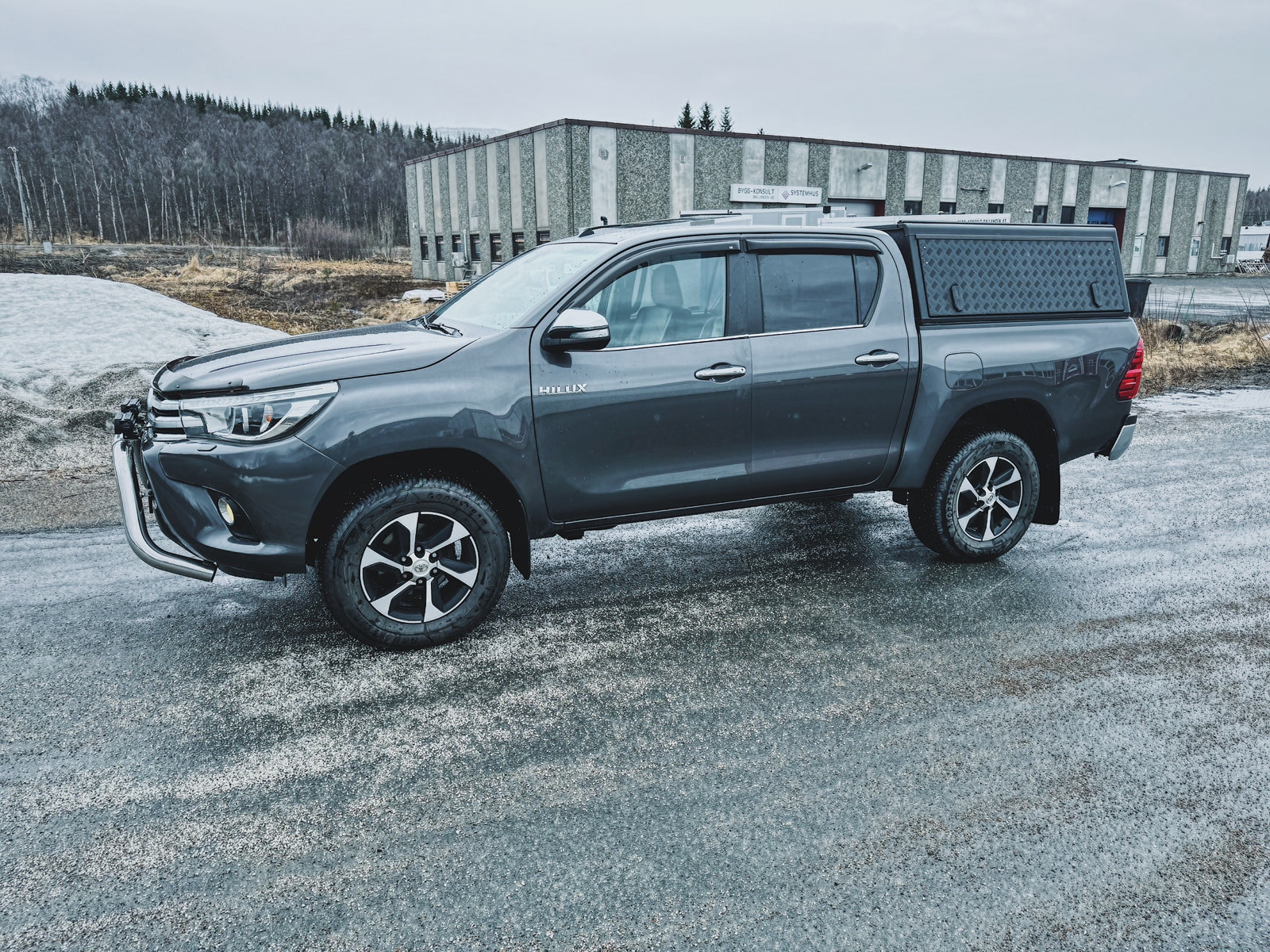 Brukt Toyota Hilux 2.4