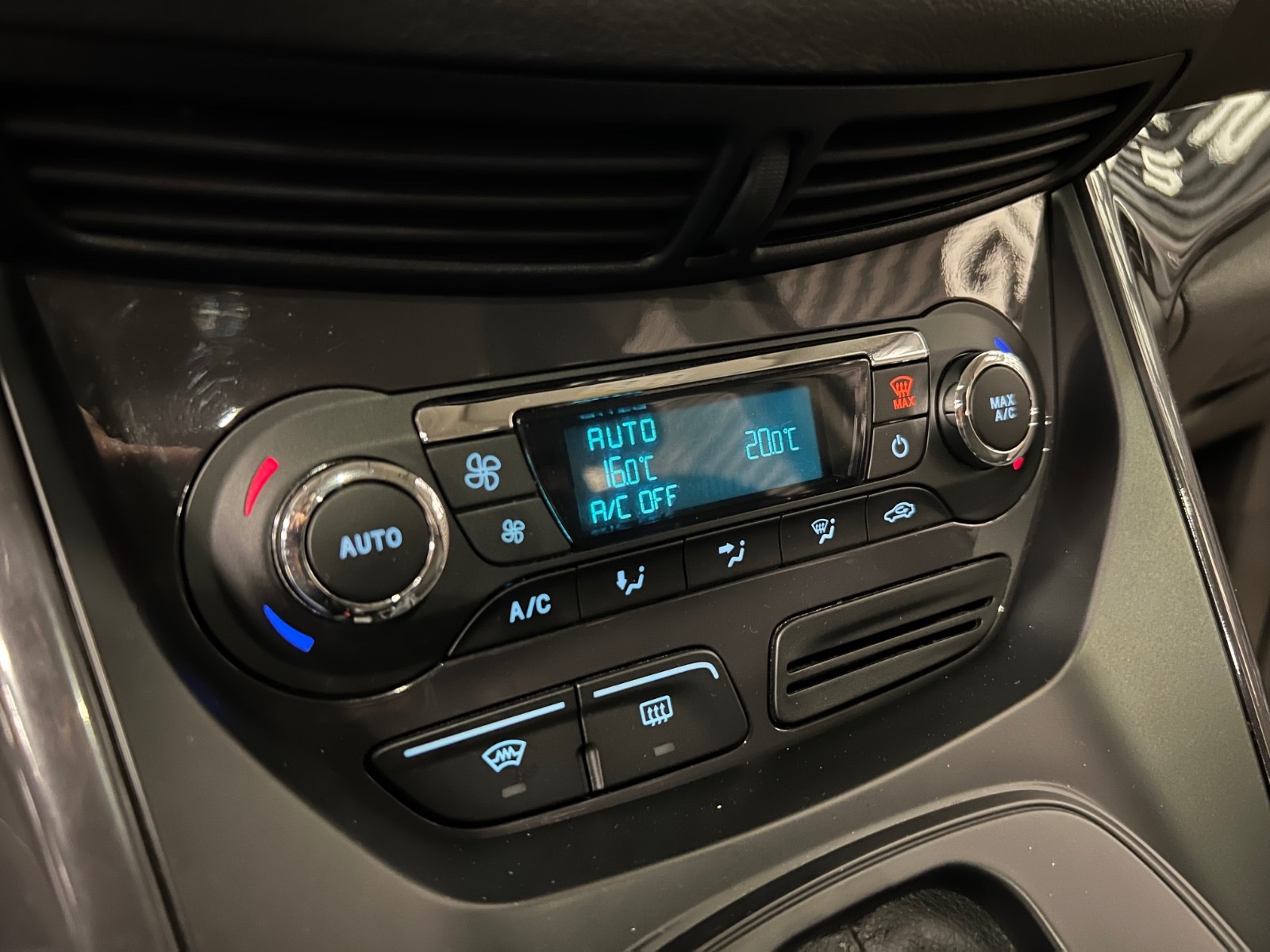 Hovedbilde av Ford Kuga