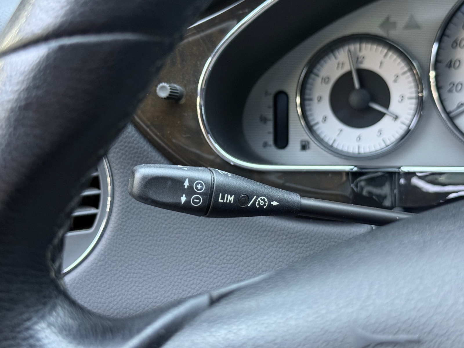 Hovedbilde av Mercedes-Benz CLS