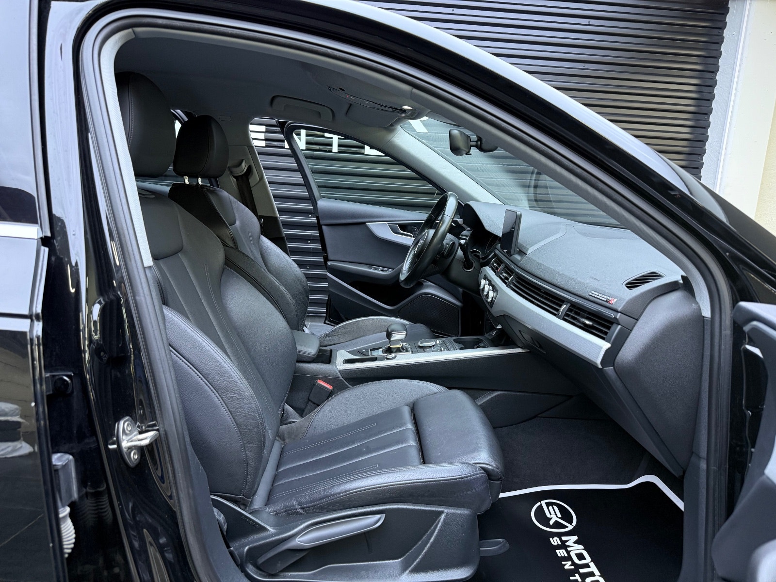 Hovedbilde av Audi A4