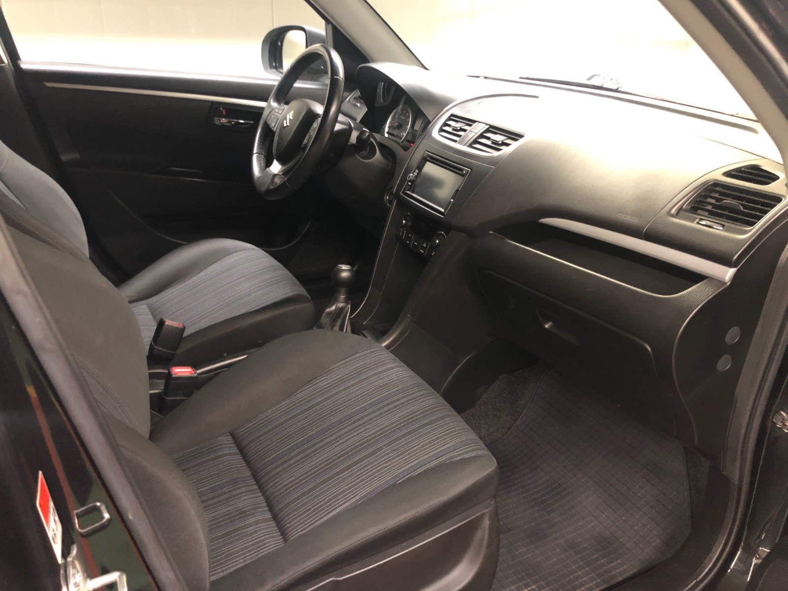 Hovedbilde av Suzuki Swift