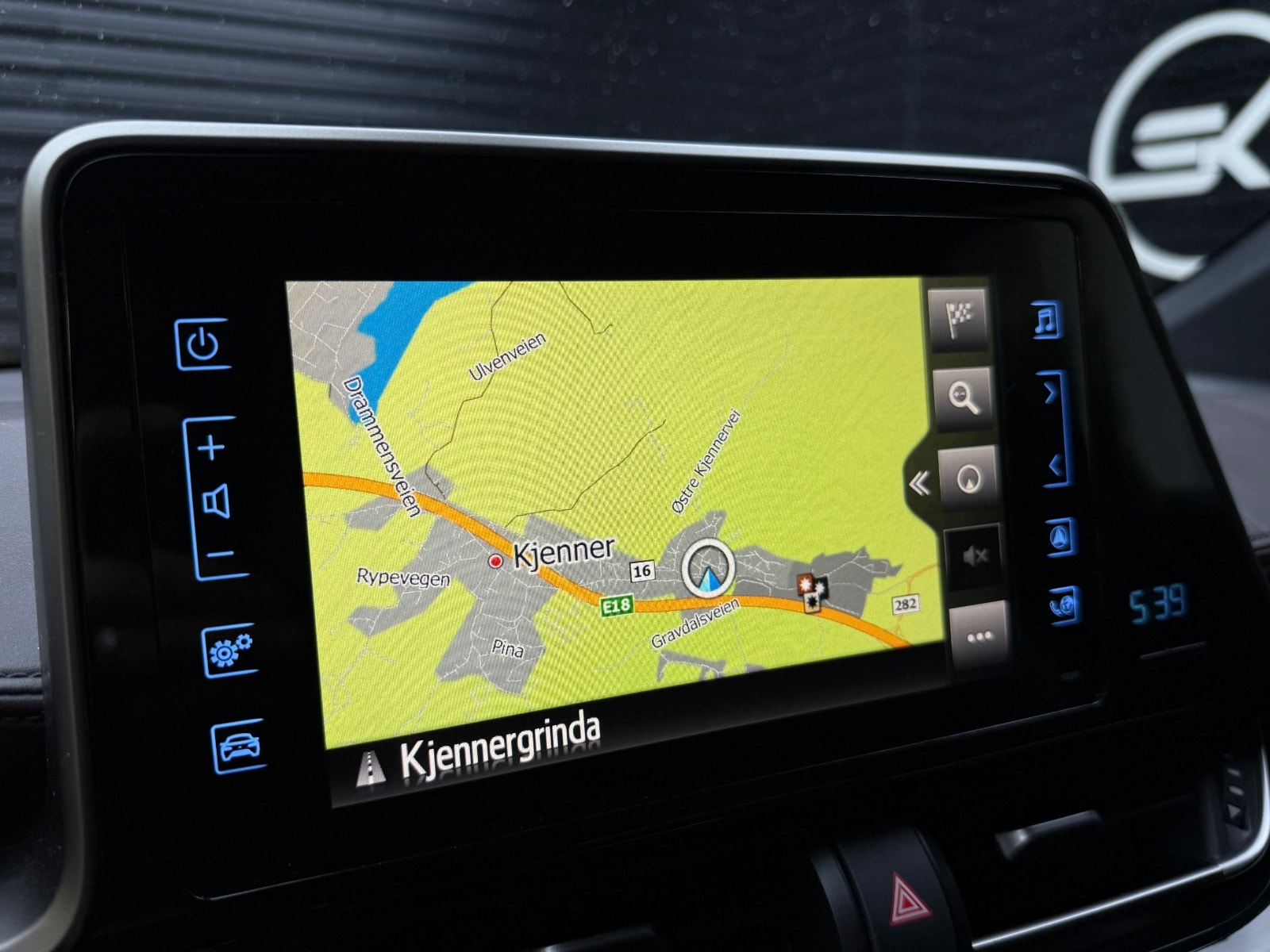 Hovedbilde av Toyota C-HR