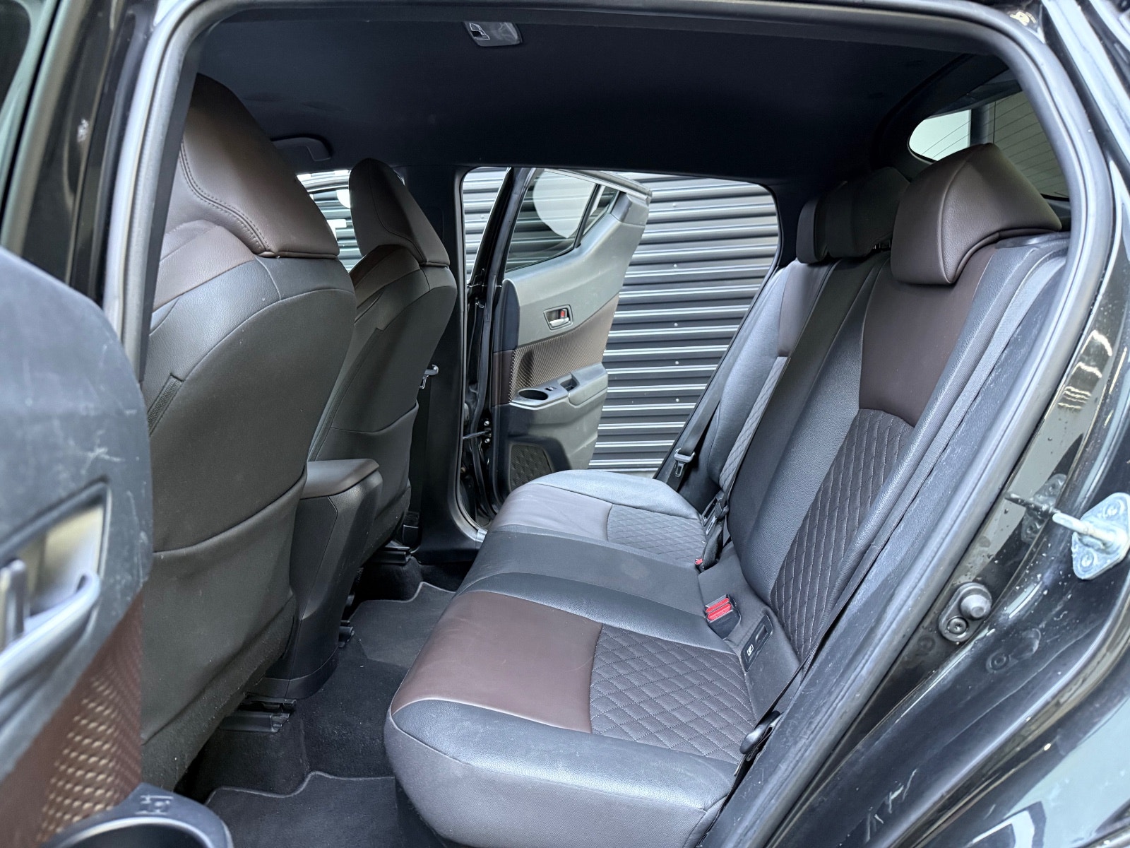 Hovedbilde av Toyota C-HR