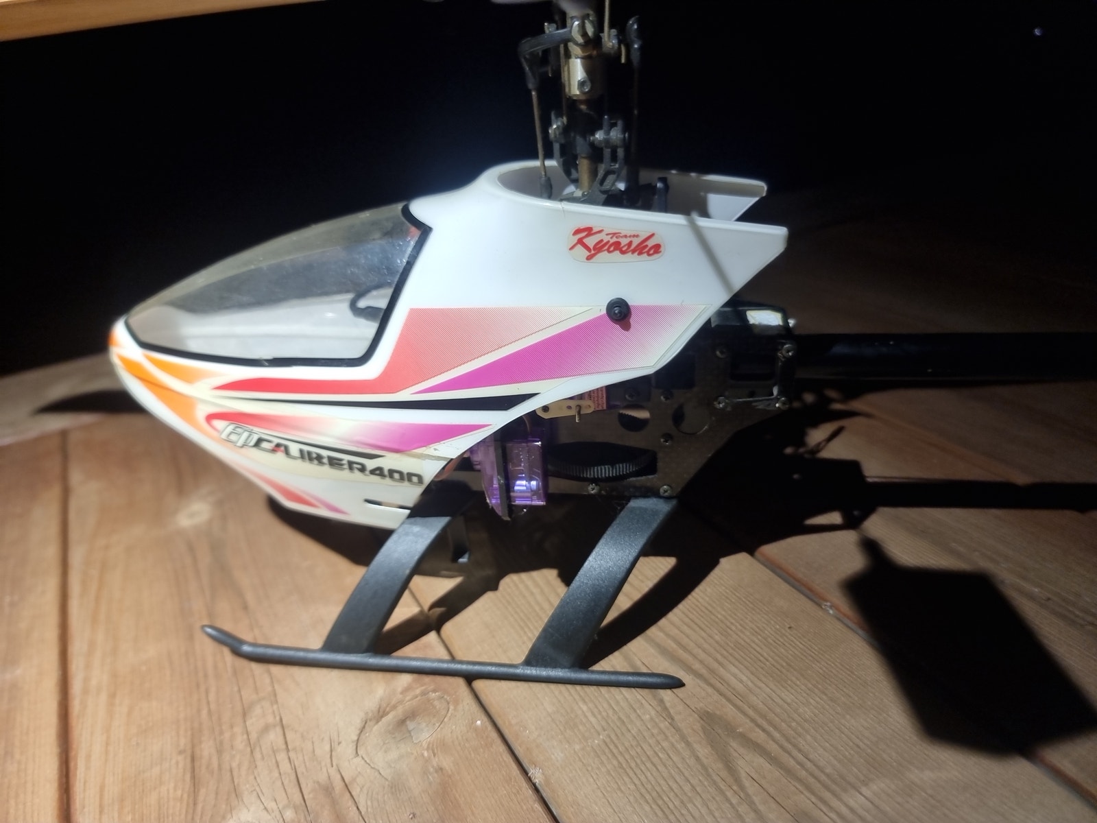 Kyosho EP Caliber 400 | FINN-torget