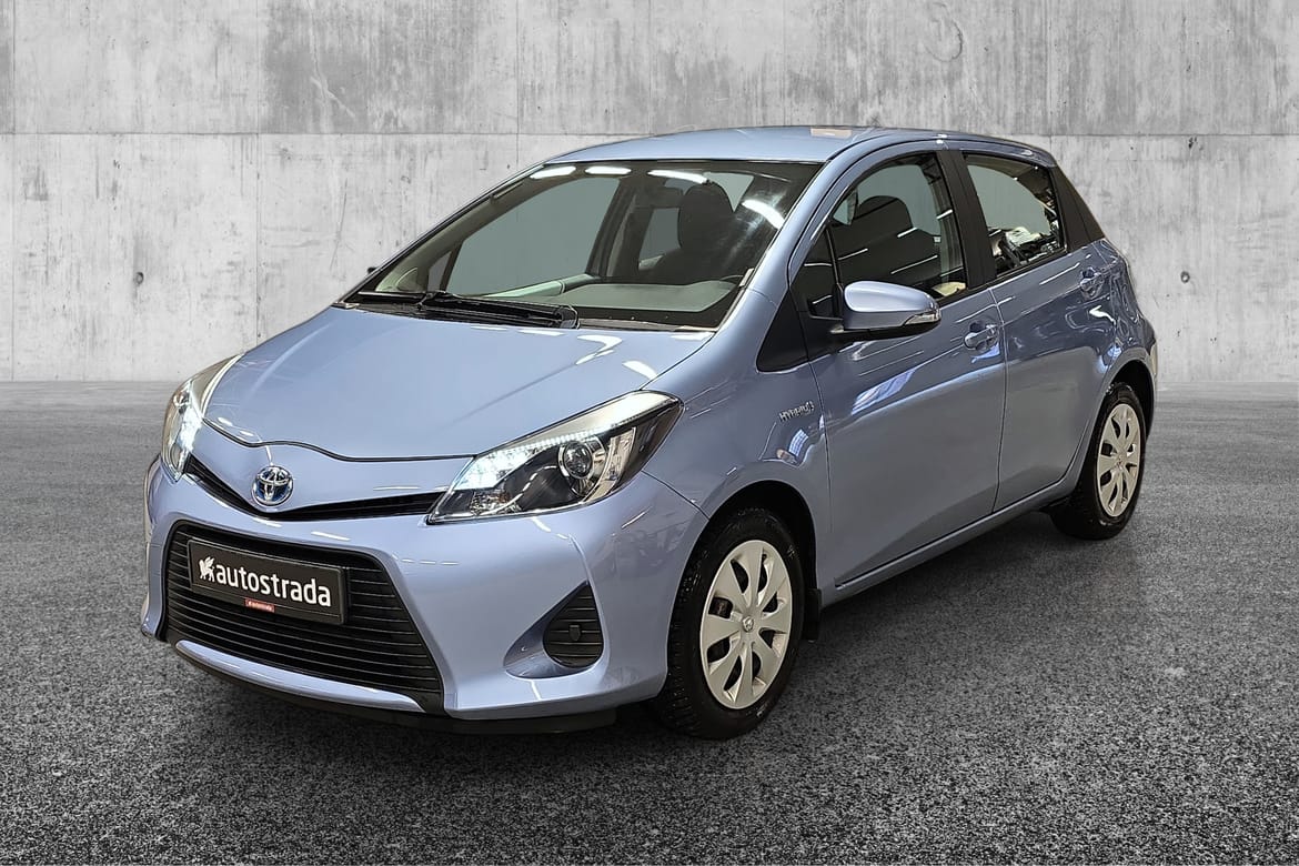 Toyota Yaris 1,5 Hybrid/Ryggekamera/Defapakke/ 2014, 98 900 km, kr 129 000,-