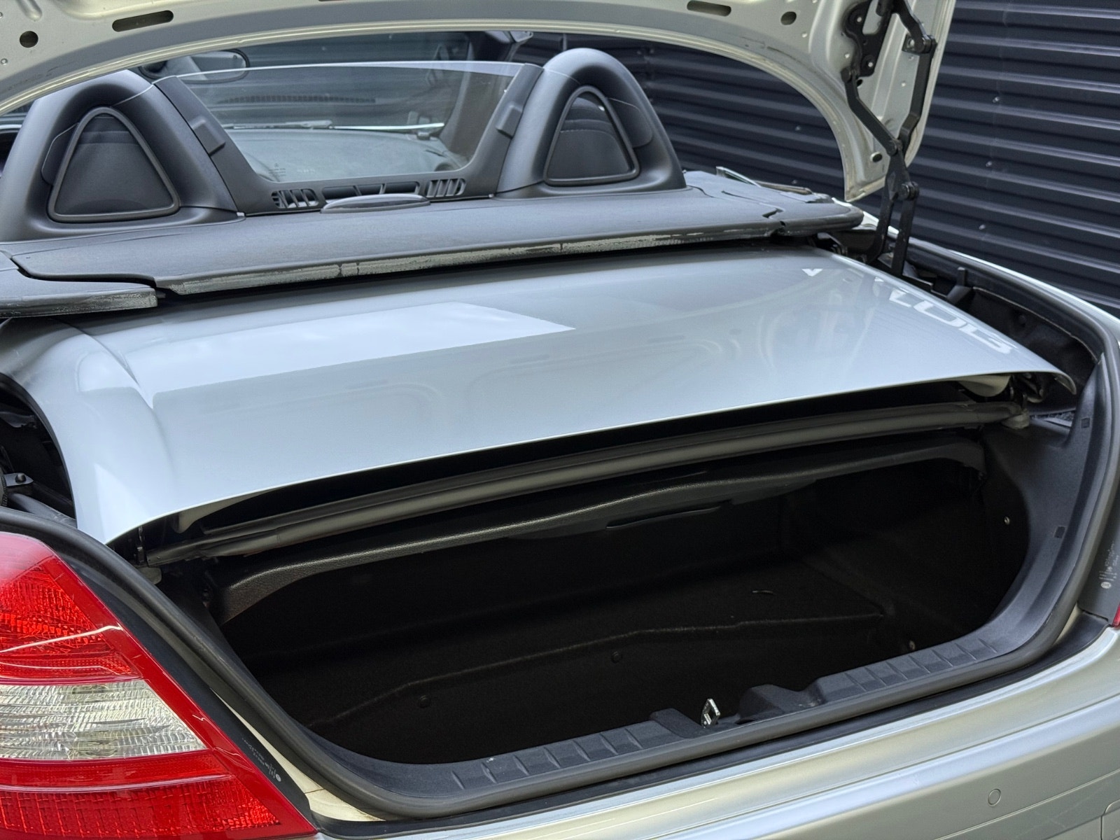 Hovedbilde av Mercedes-Benz SLK