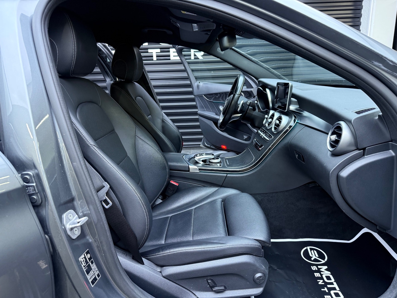 Hovedbilde av Mercedes-Benz C-Klasse