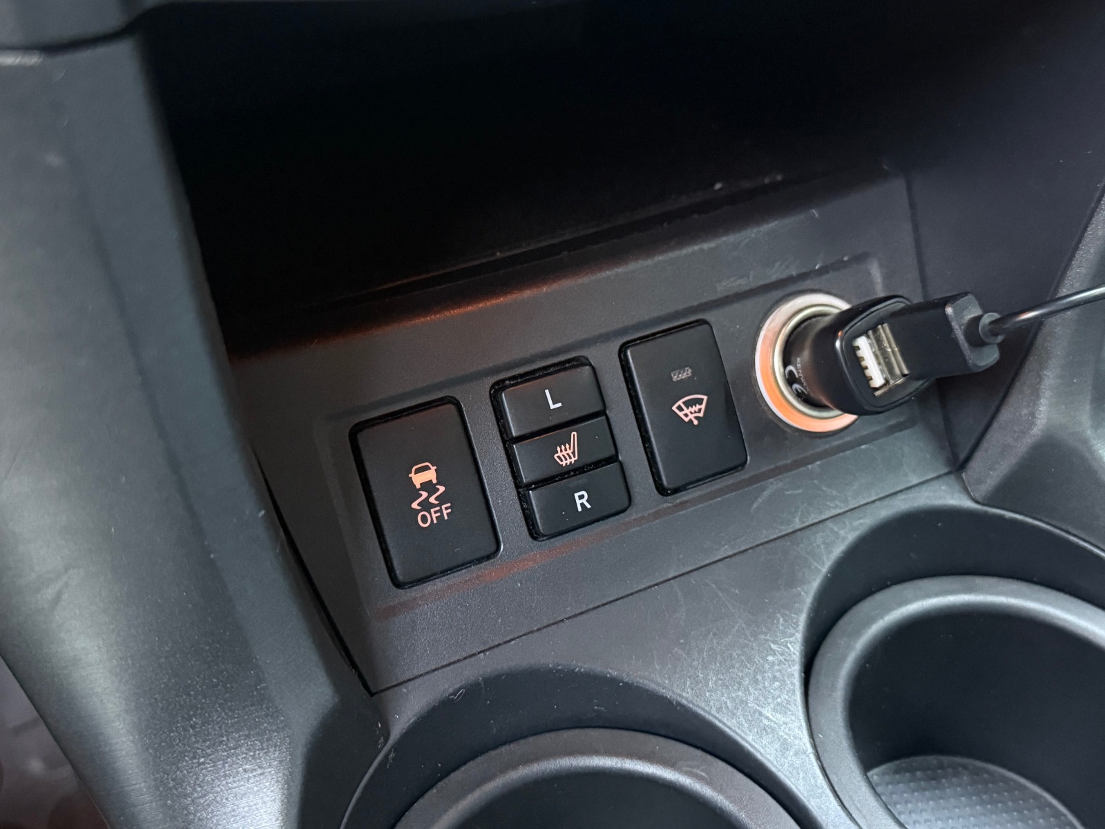 Hovedbilde av Toyota RAV4