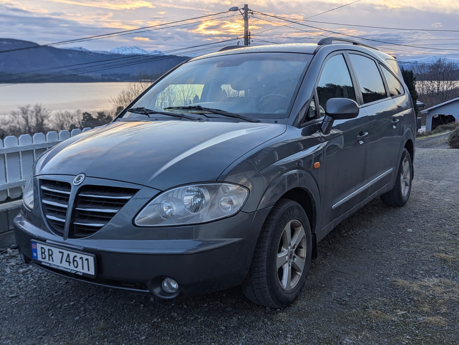Brukt Ssangyong Rodius 2.7