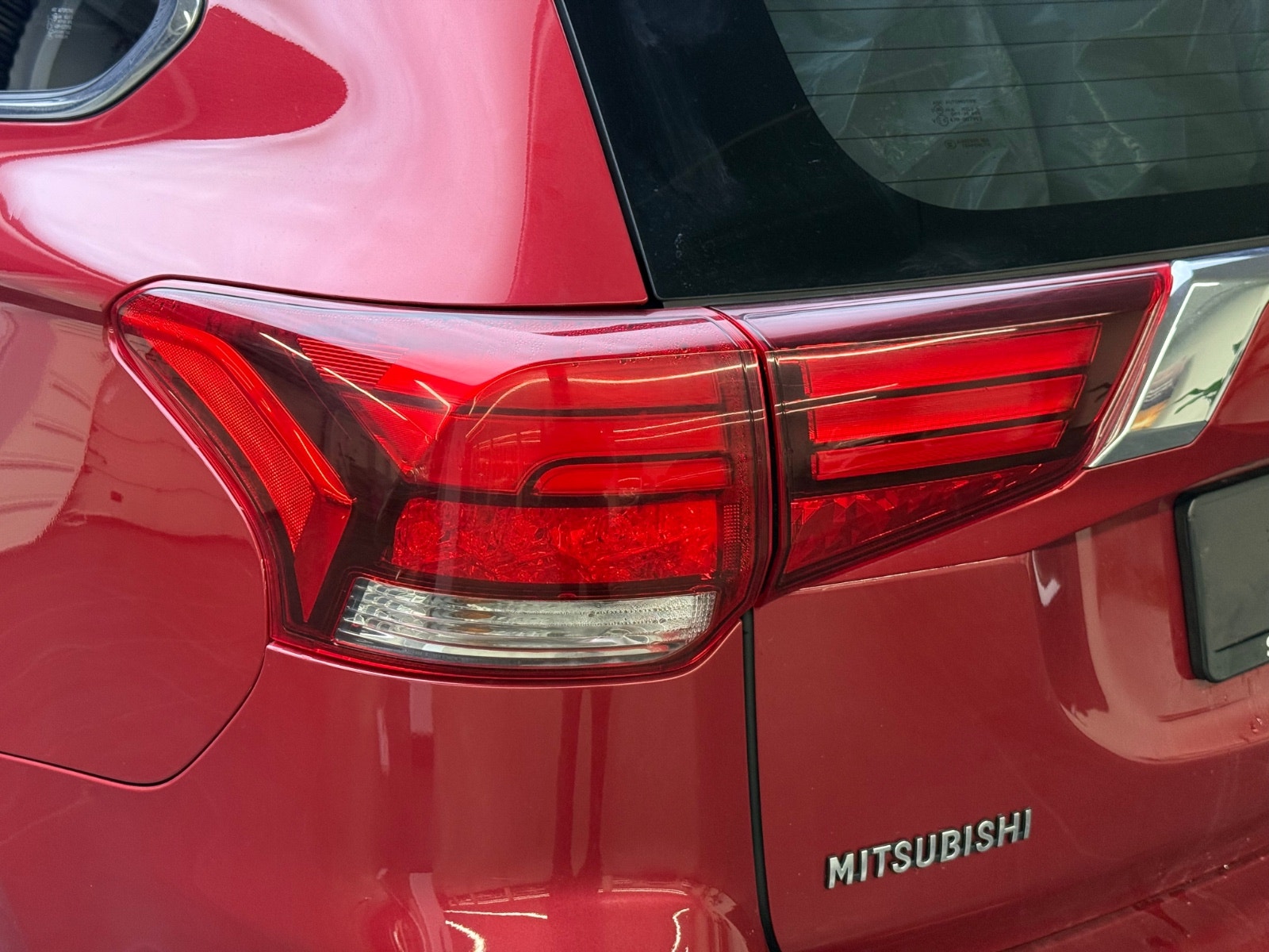 Hovedbilde av Mitsubishi Outlander