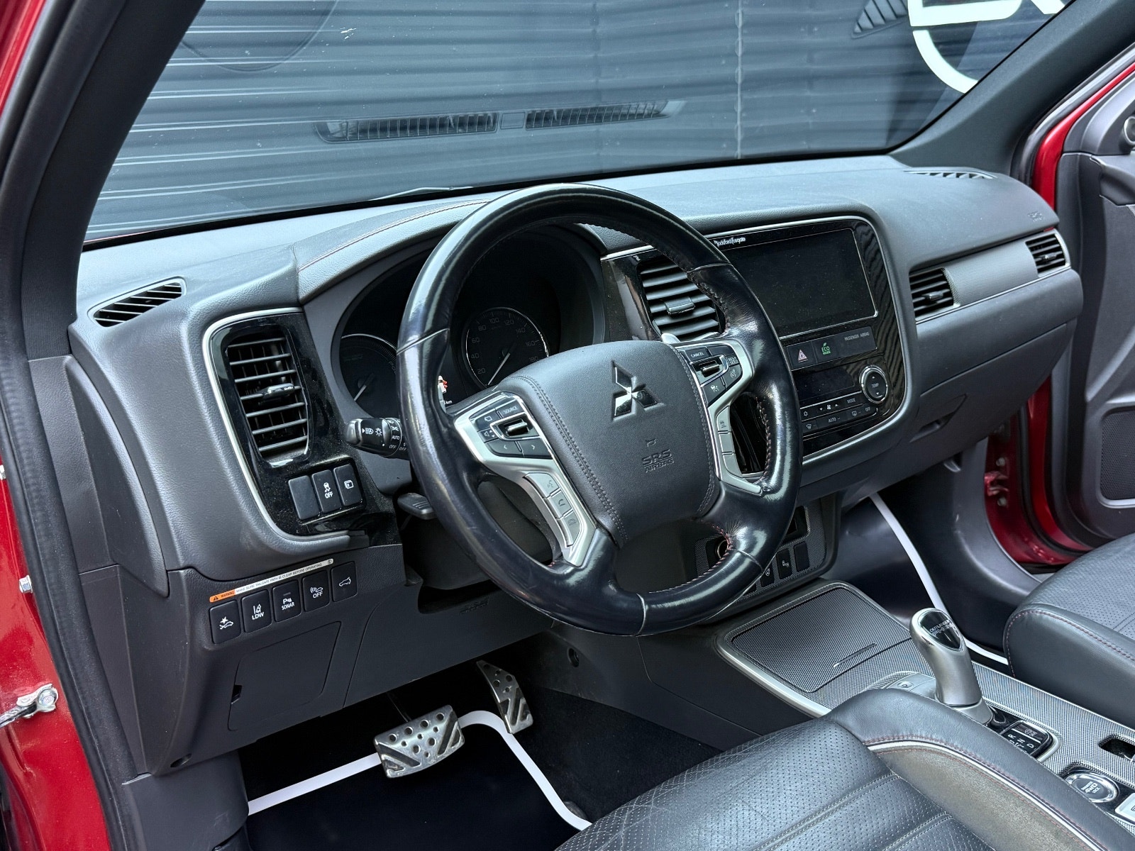 Hovedbilde av Mitsubishi Outlander