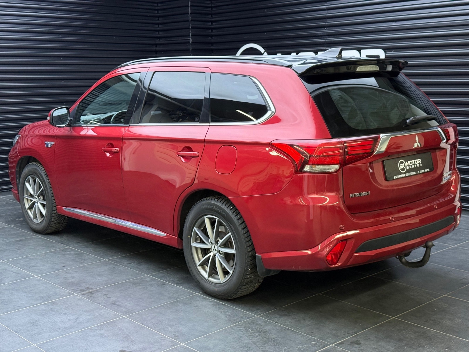 Hovedbilde av Mitsubishi Outlander