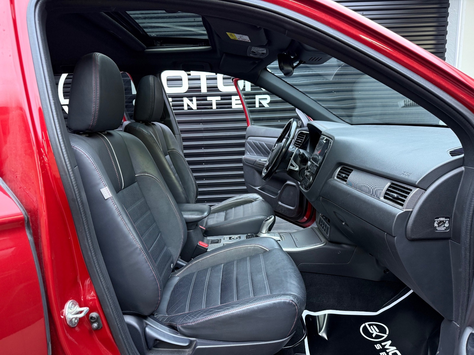 Hovedbilde av Mitsubishi Outlander