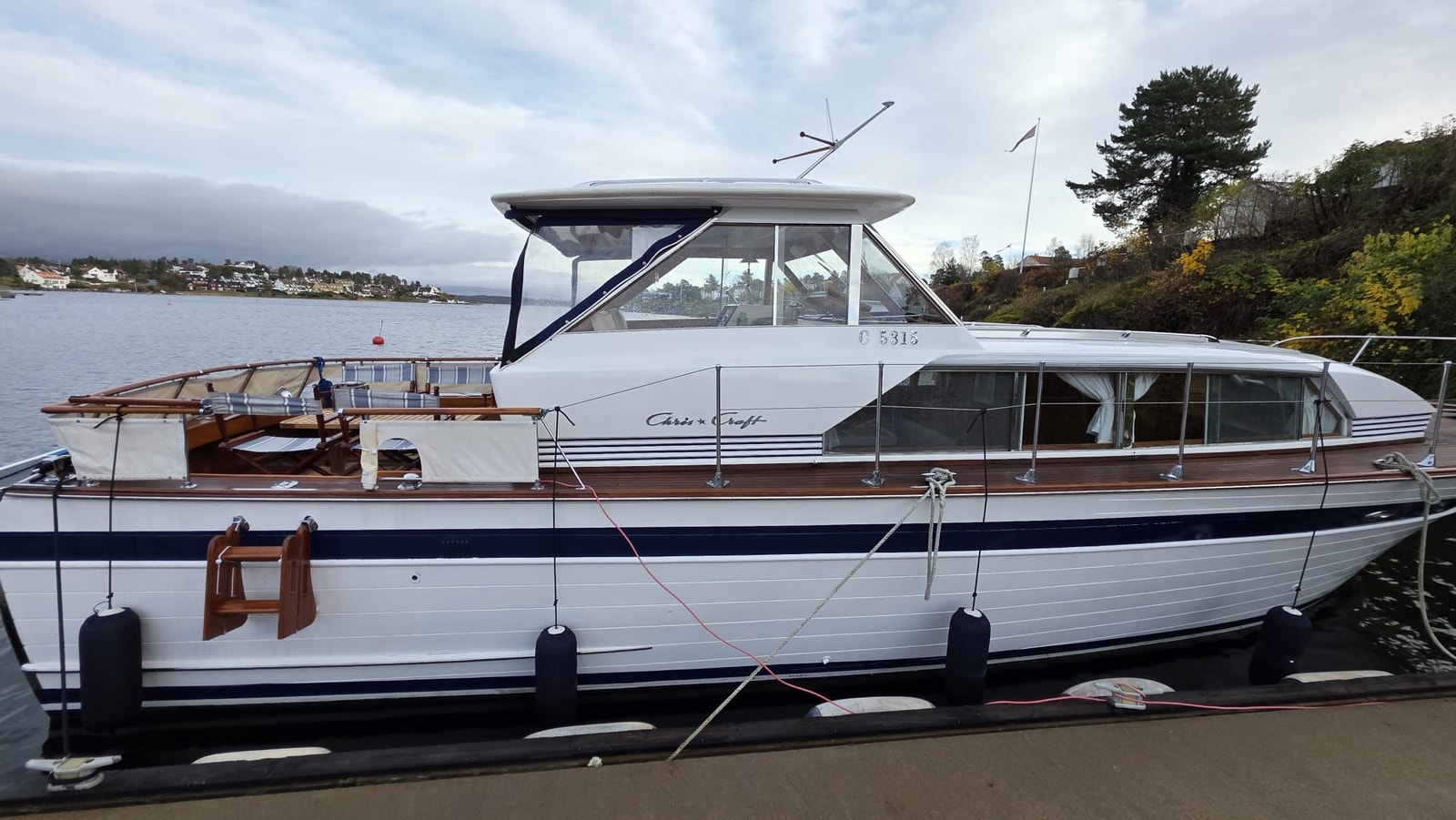 Chris Craft Constellation