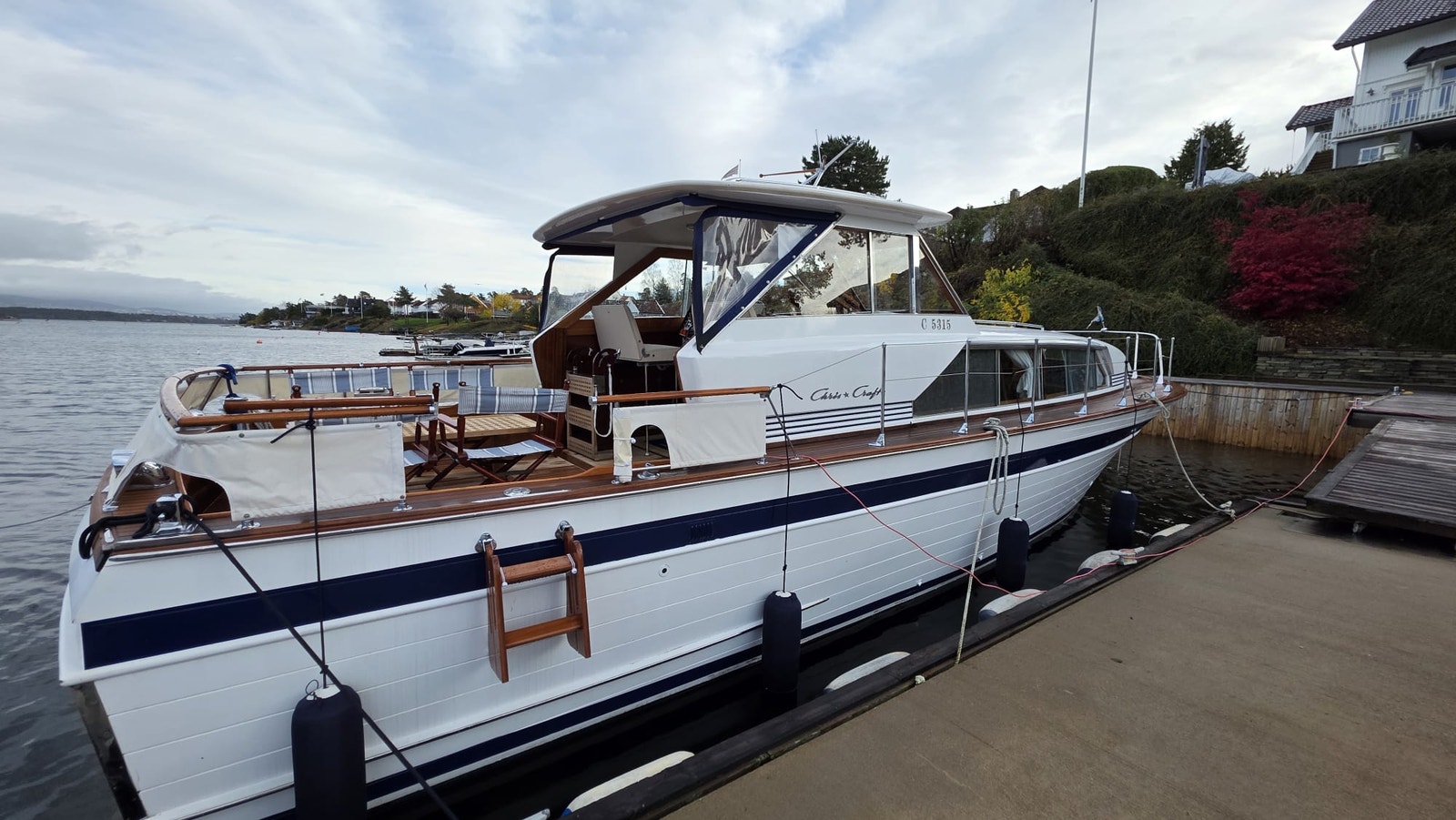 Chris Craft Constellation