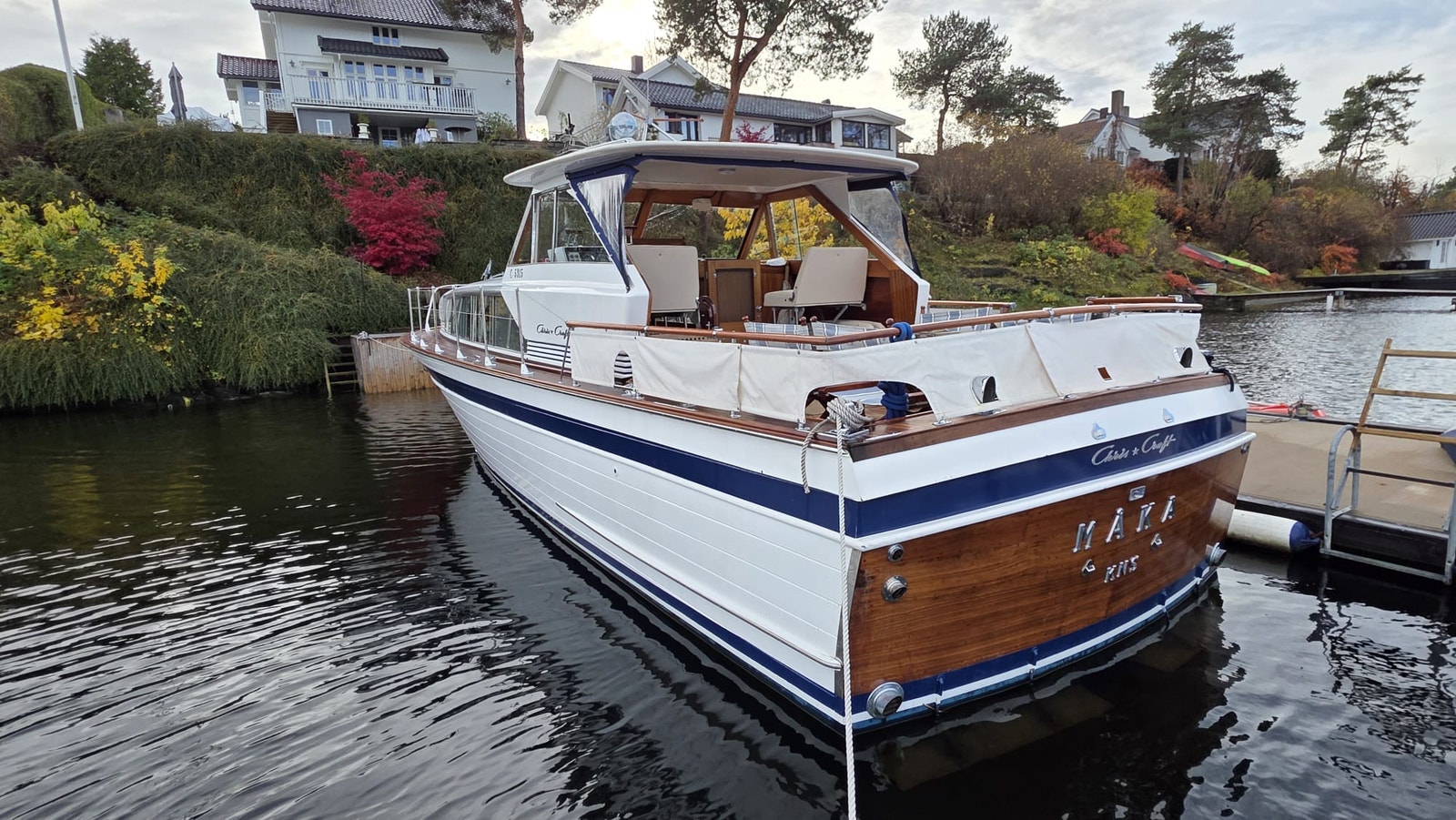 Chris Craft Constellation
