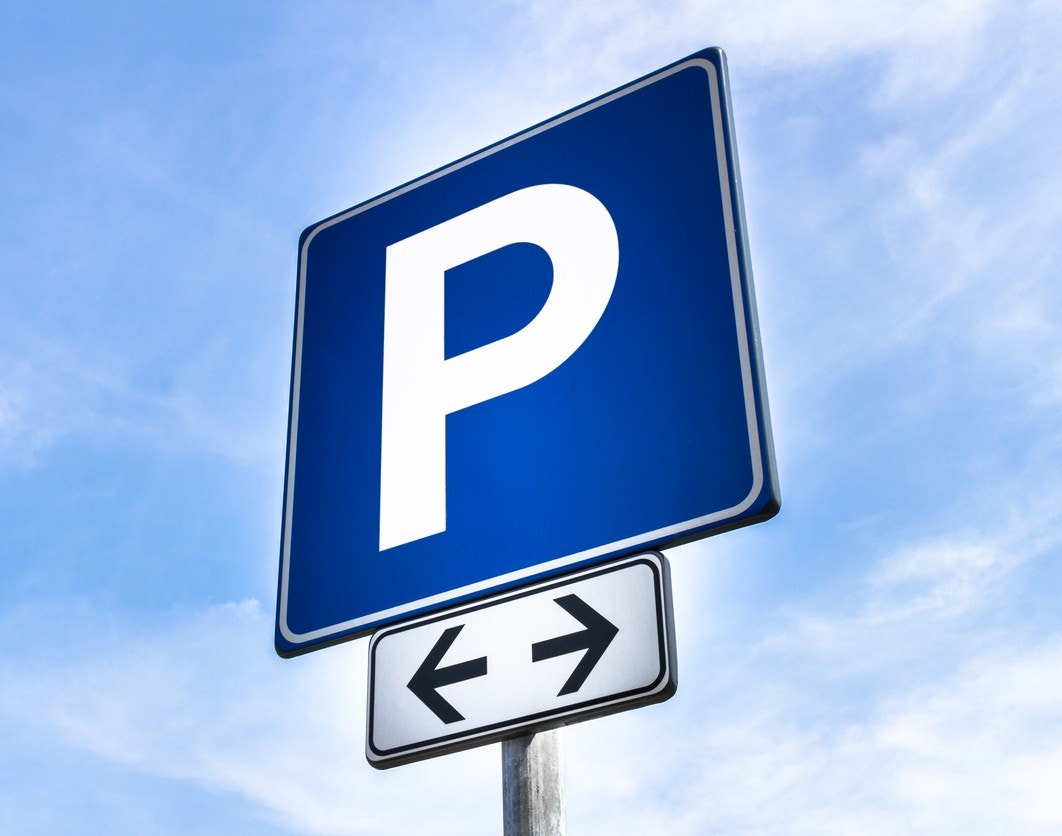 Privat Premium innendørs parkeringsplass med lader -